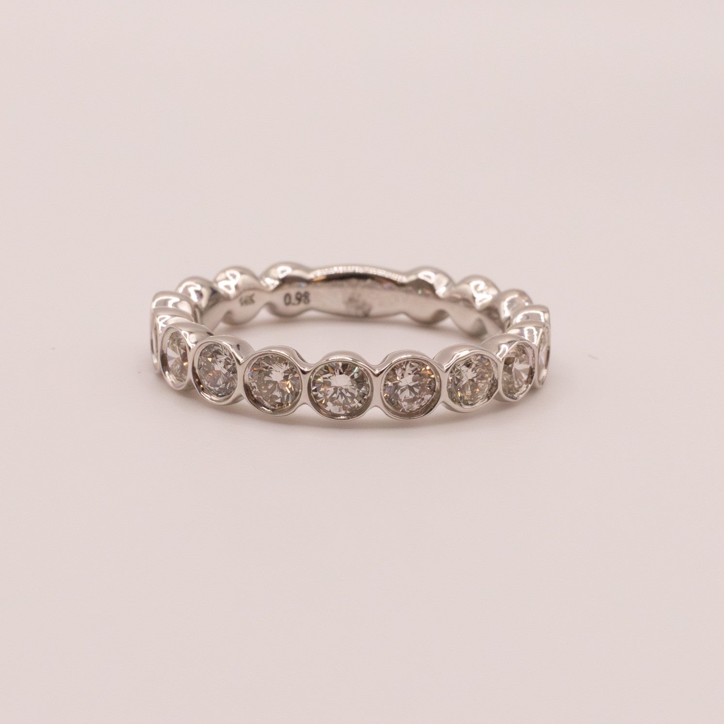 14KWG Diamond Bezel Bubble Ring