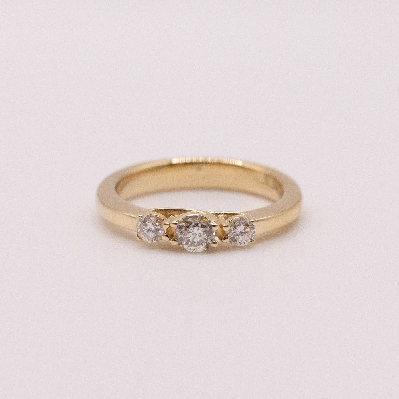 14KYG Diamond 3-Stone Trellis Ring
