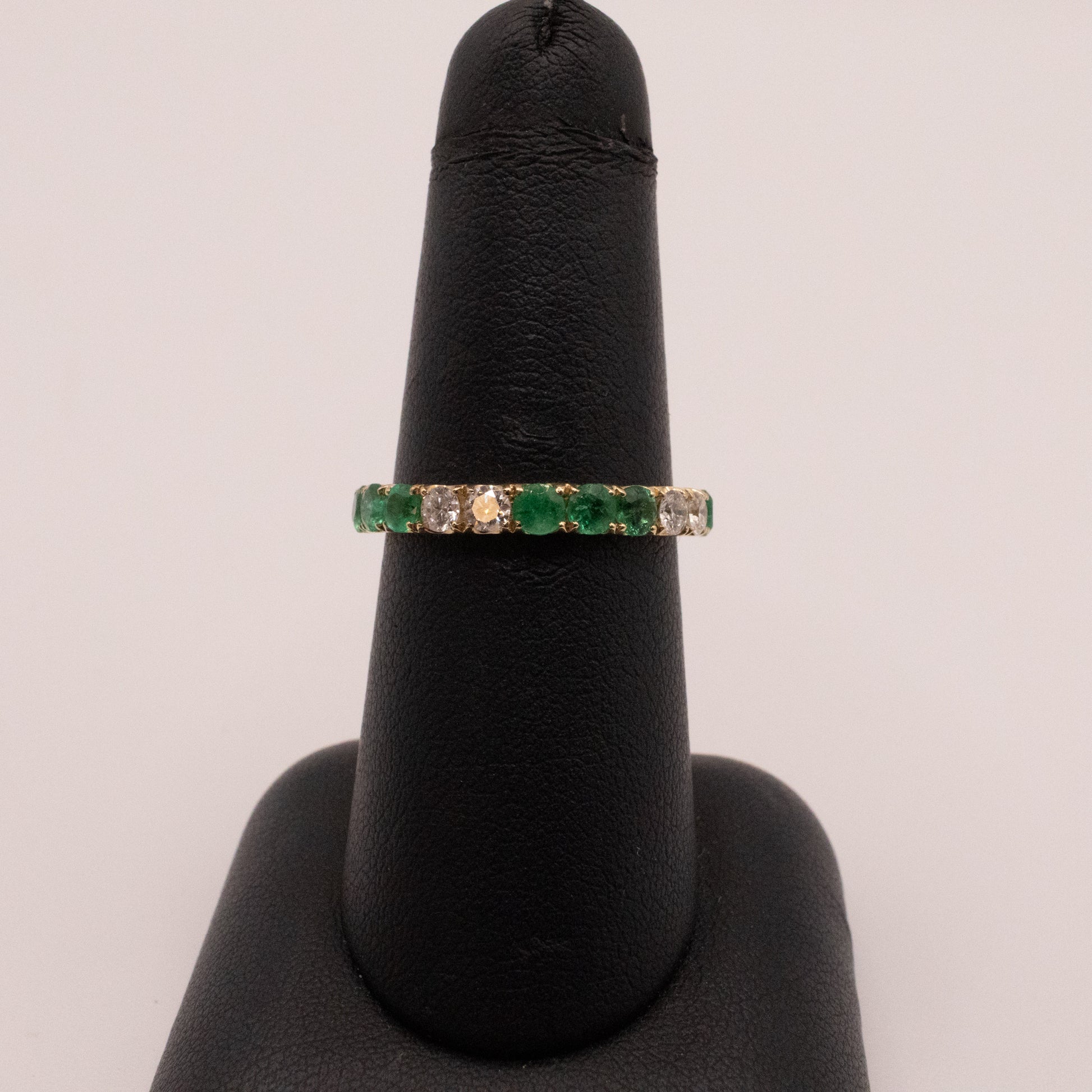 14KYG Emerald and Diamond Alternating Band
