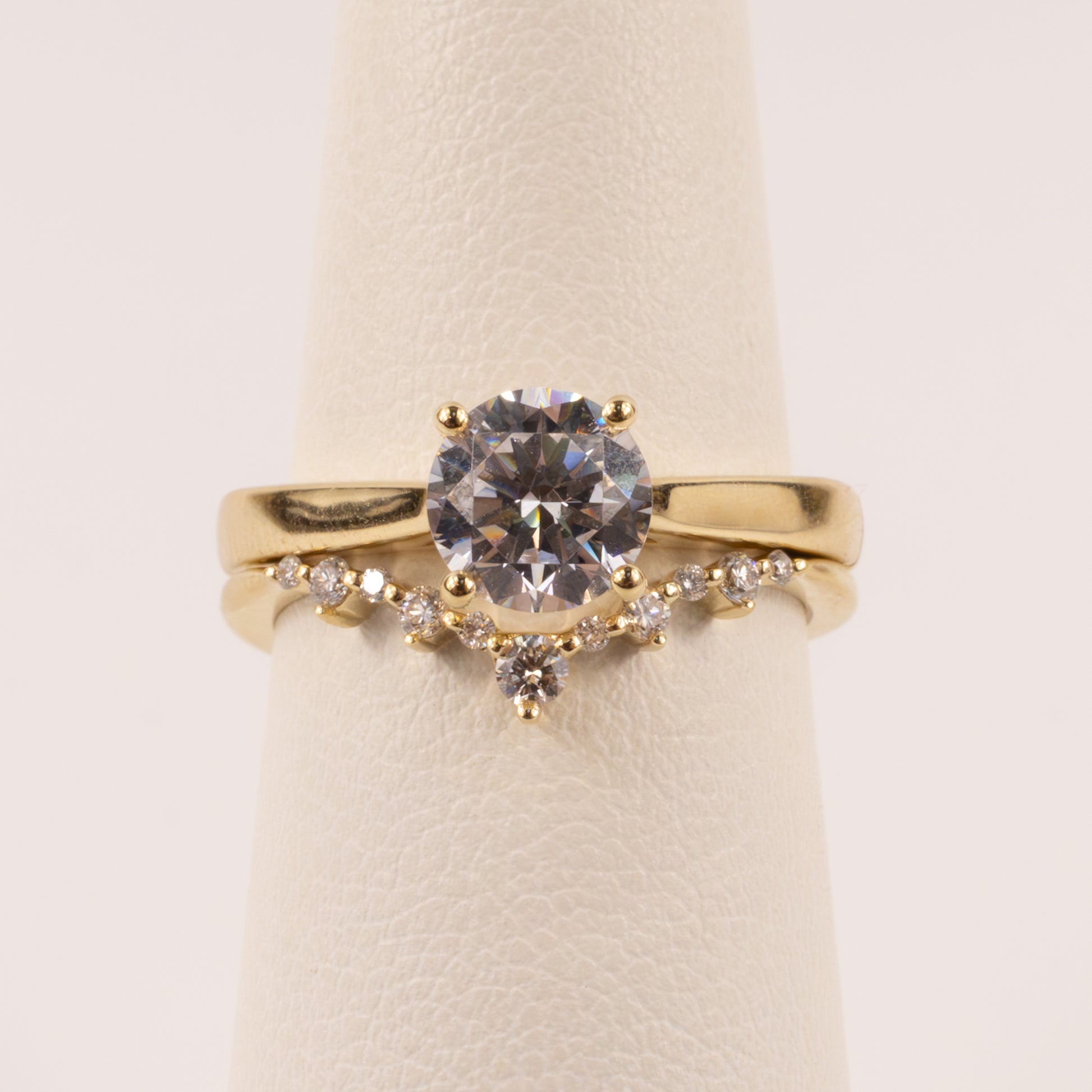 14KYG 11-Stone Diamond Contour Band