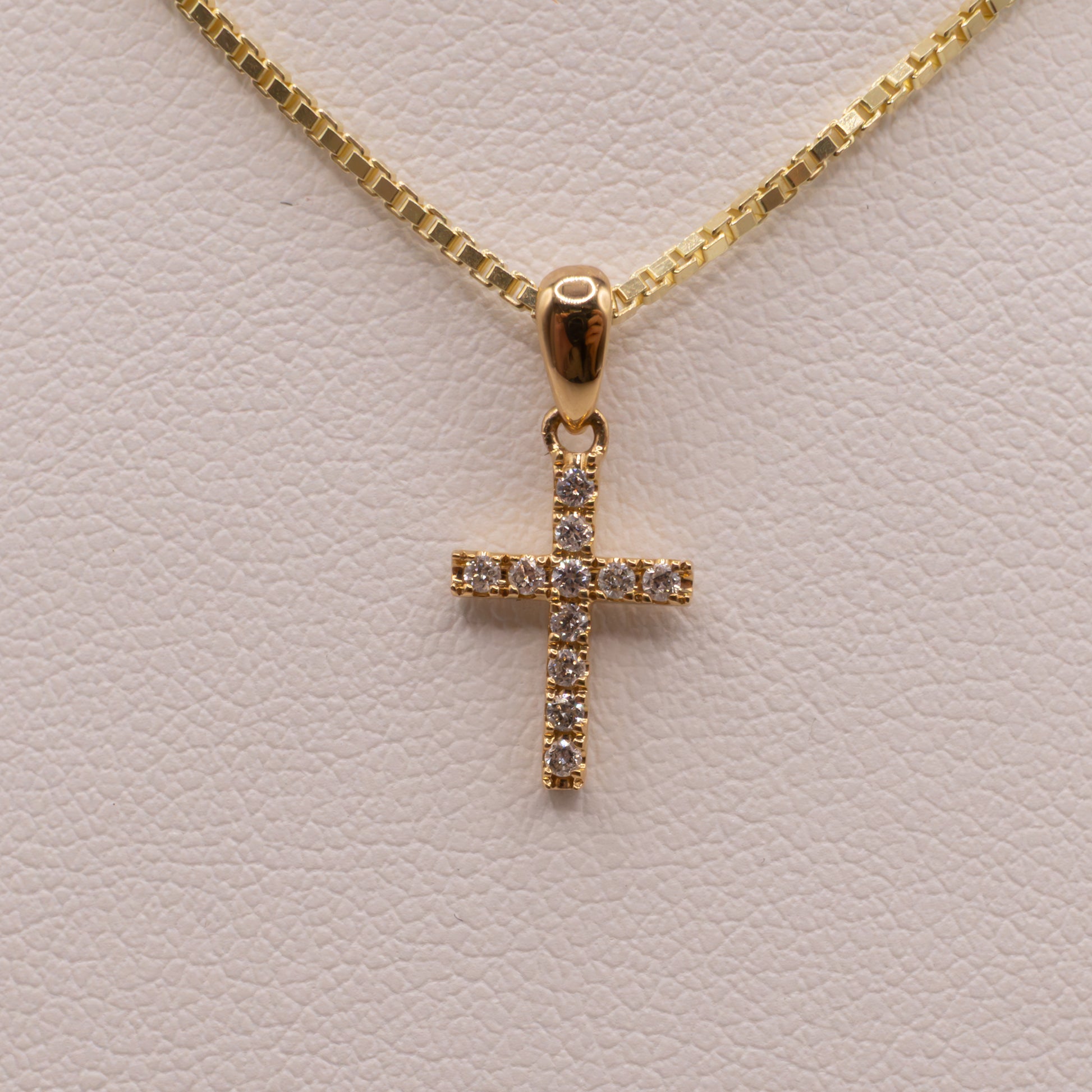 14KYG Diamond Small Cross Pendant