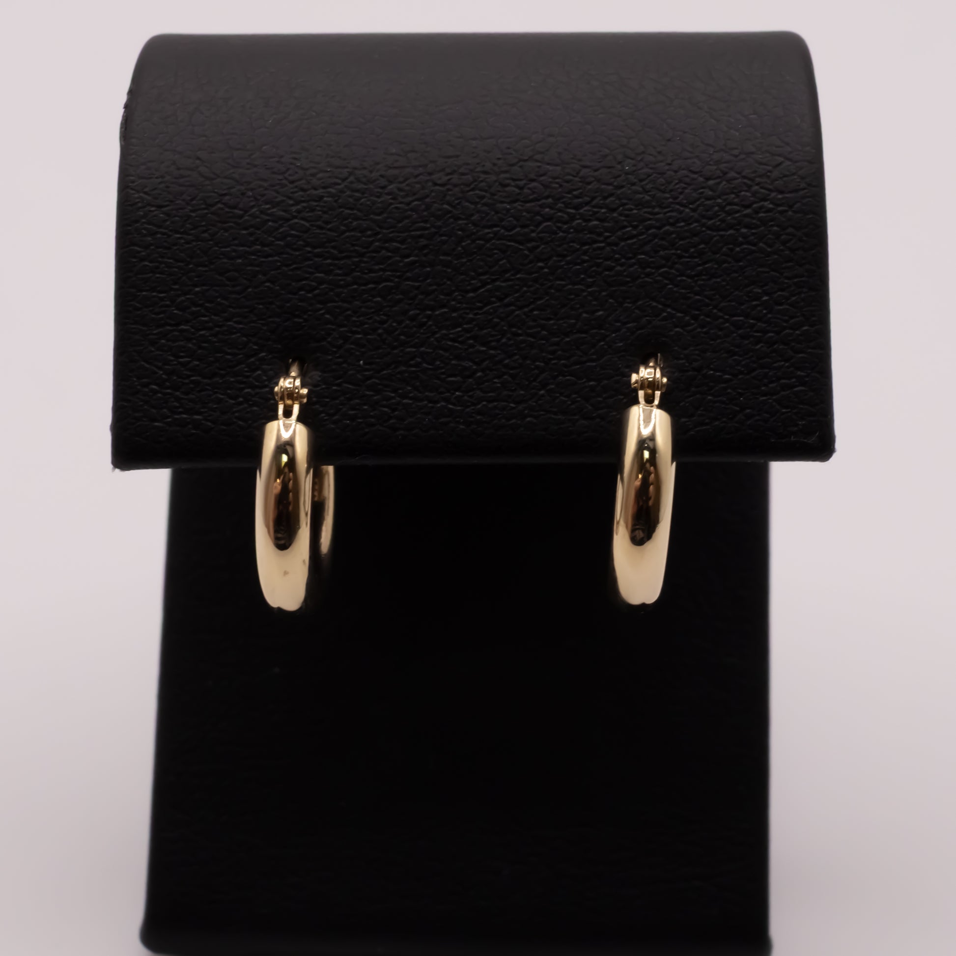 14KYG 3x13mm Tube Huggie Hoop Earrings