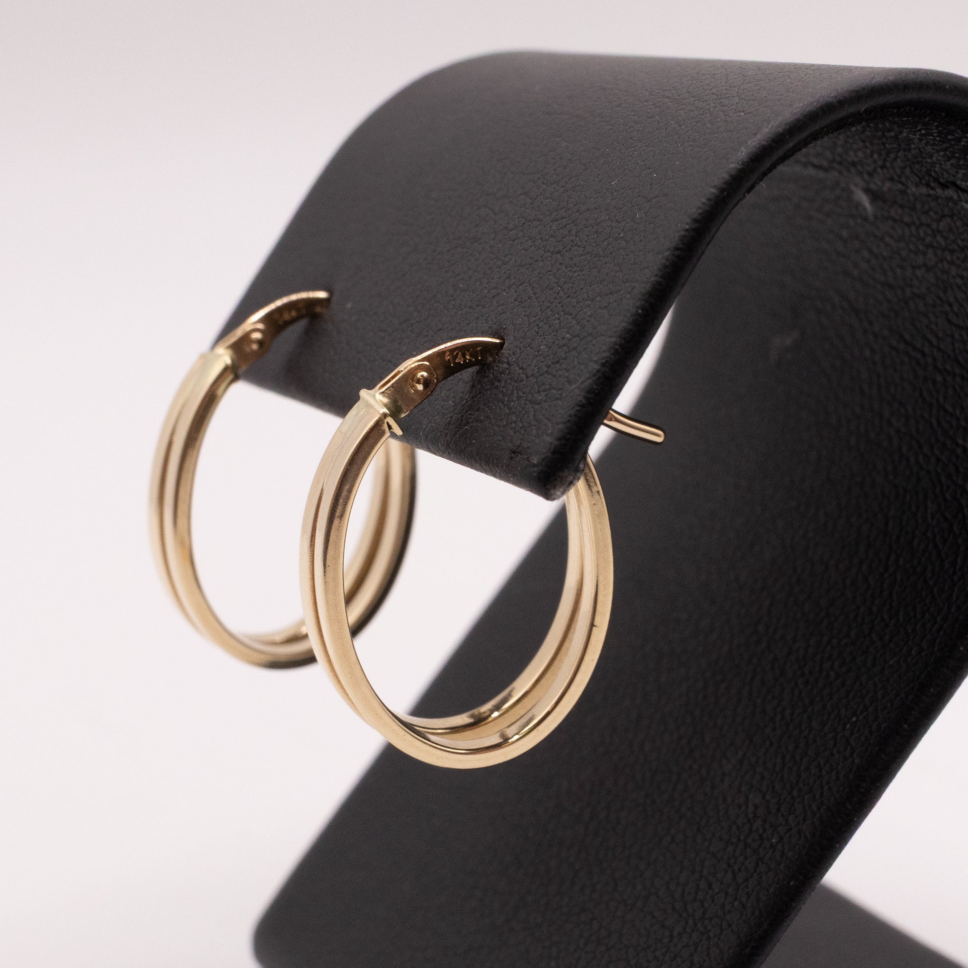 14KYG Double Row Oval Hoop Earrings