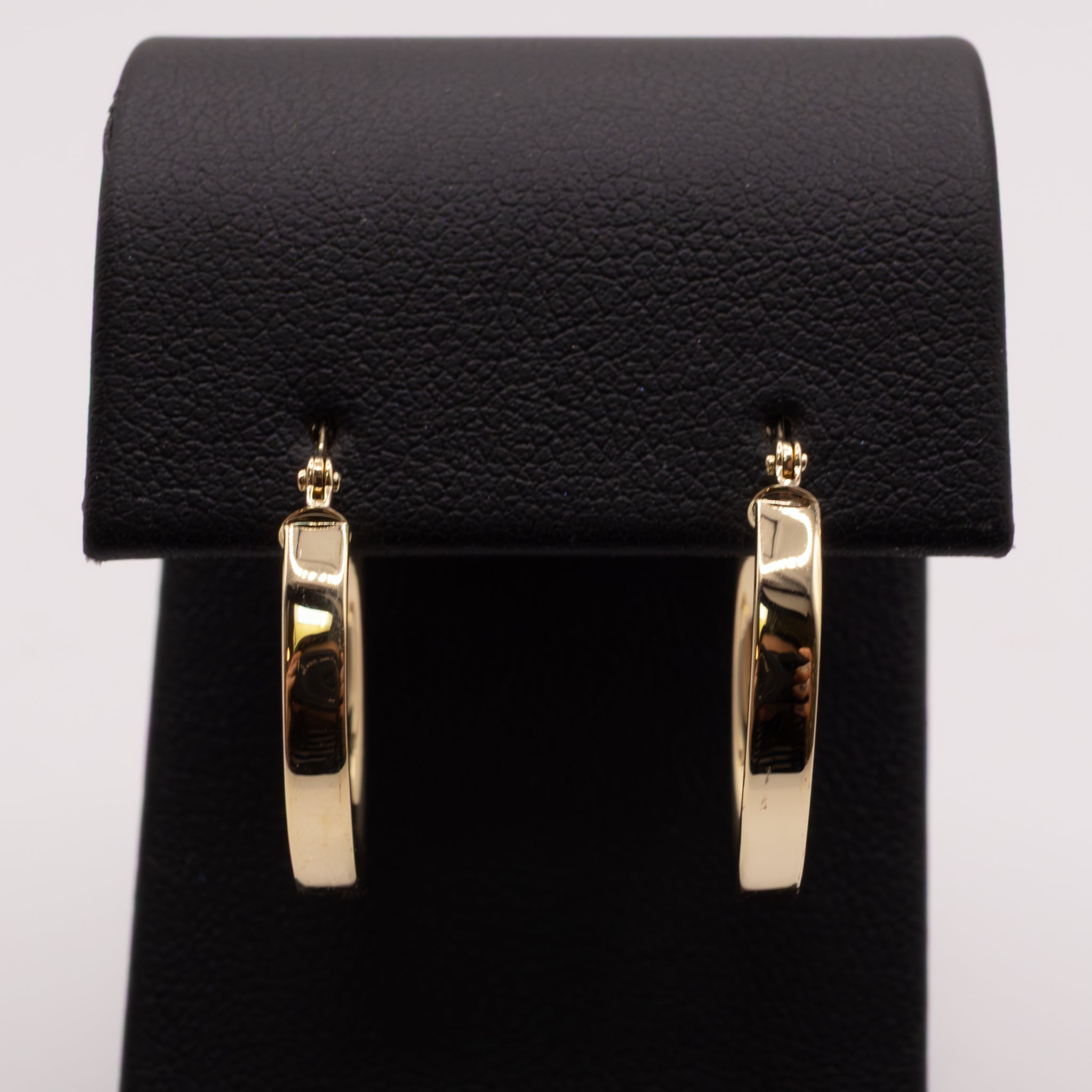 14KYG 3x19mm Flat Tube Hoop Earrings