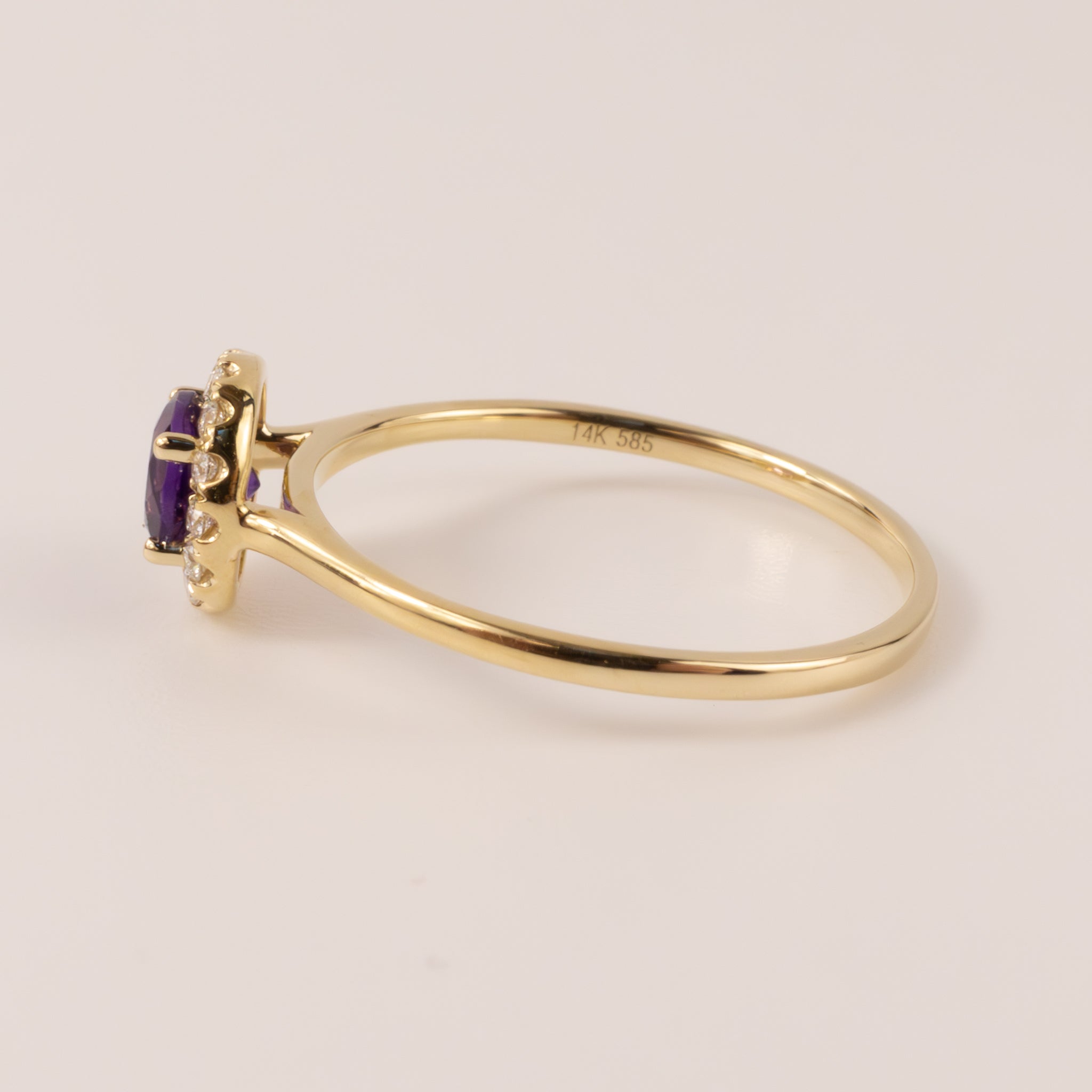 14KYG Amethyst and Diamond Halo Ring