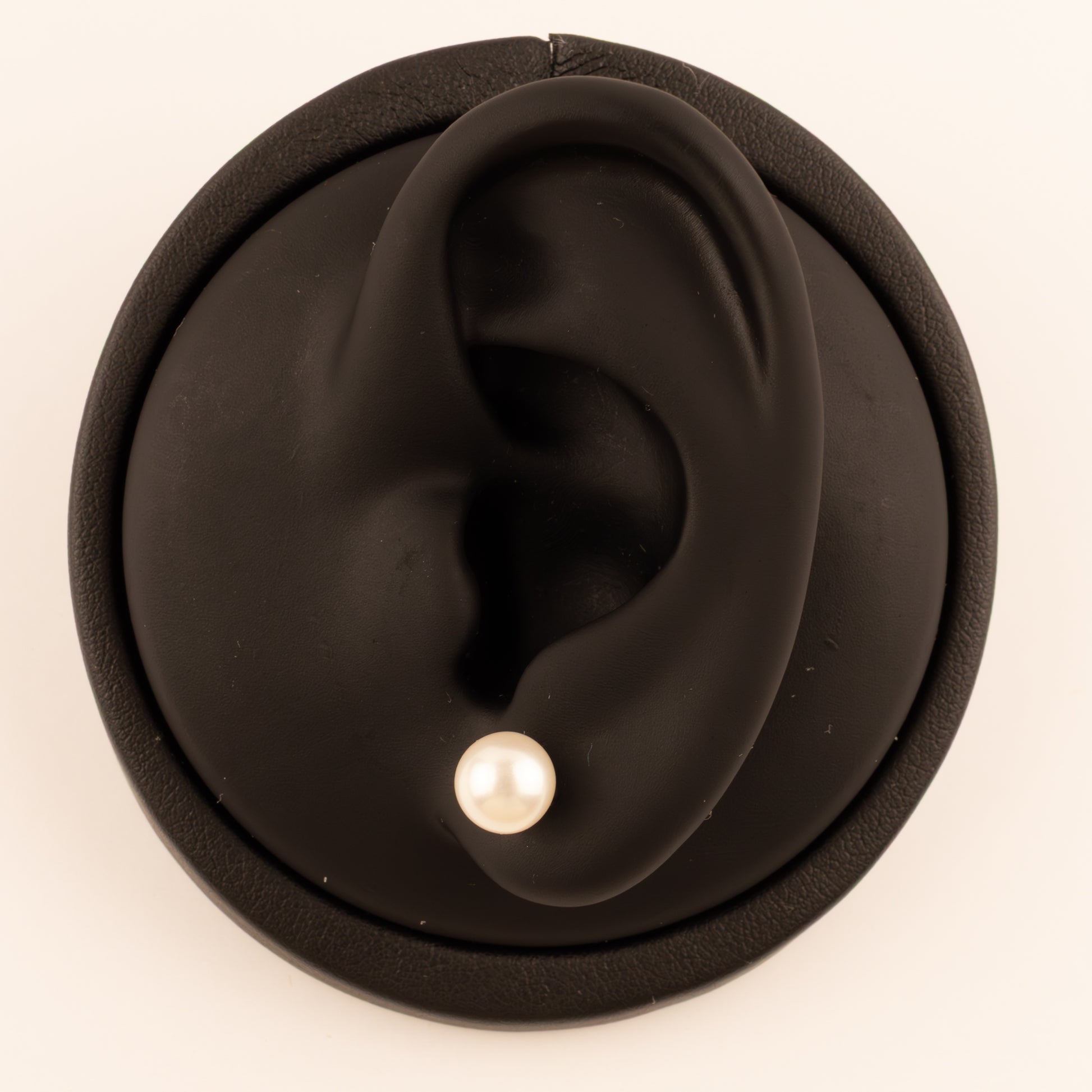 14KWG Pearl 8.0mm Stud Earrings