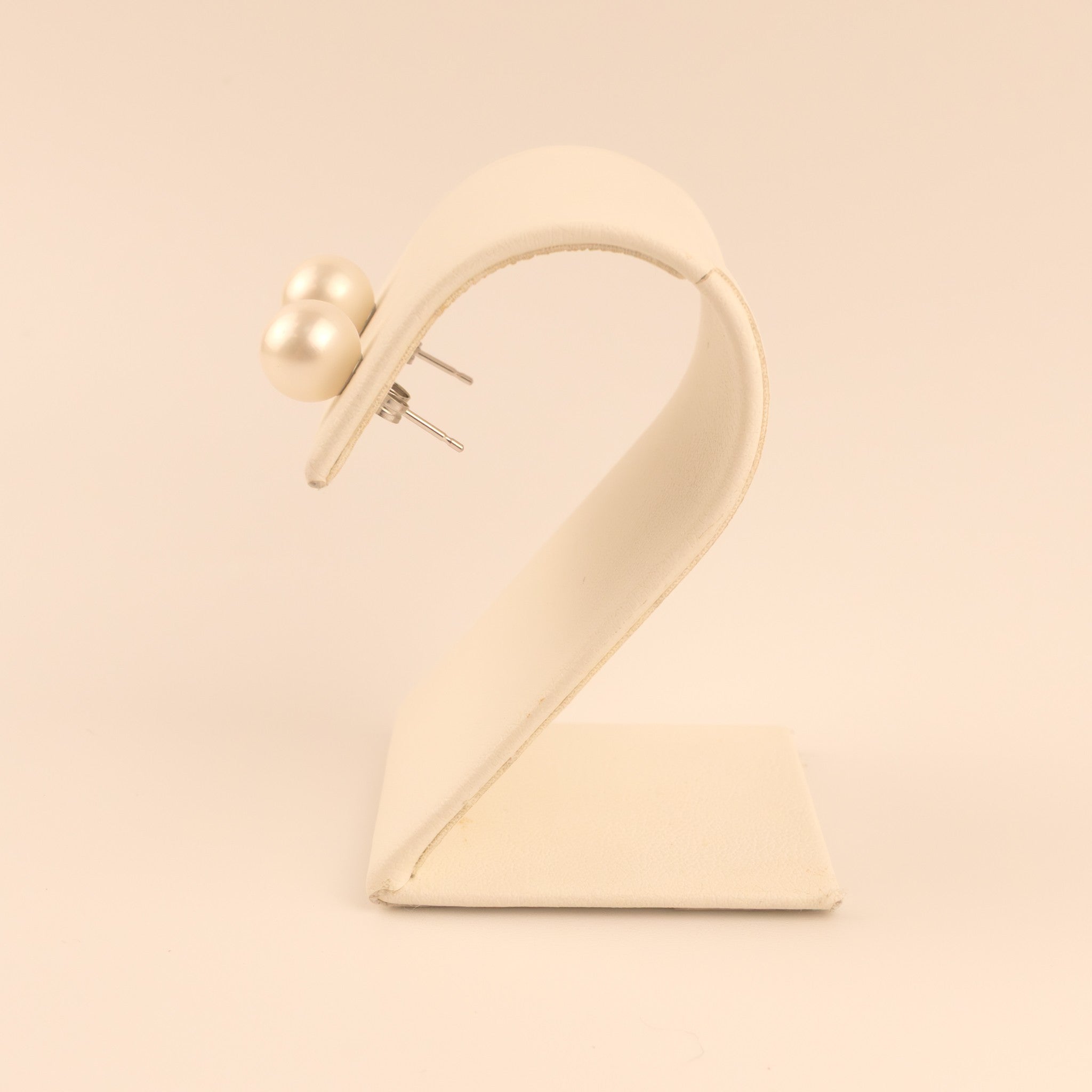 14KWG Pearl 7.5mm Stud Earrings