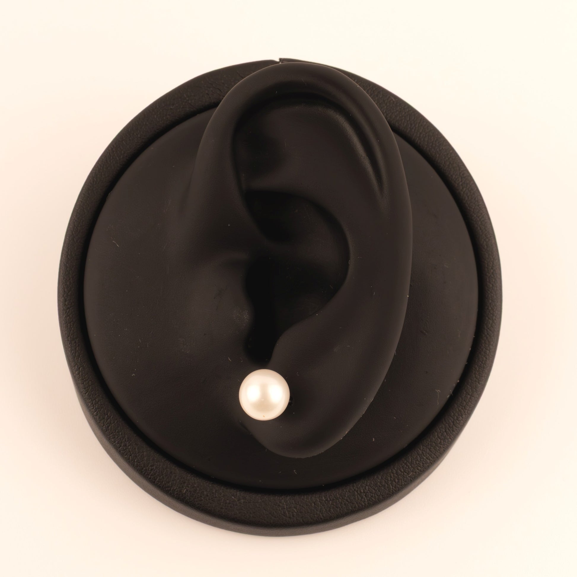 14KWG Pearl 7.5mm Stud Earrings