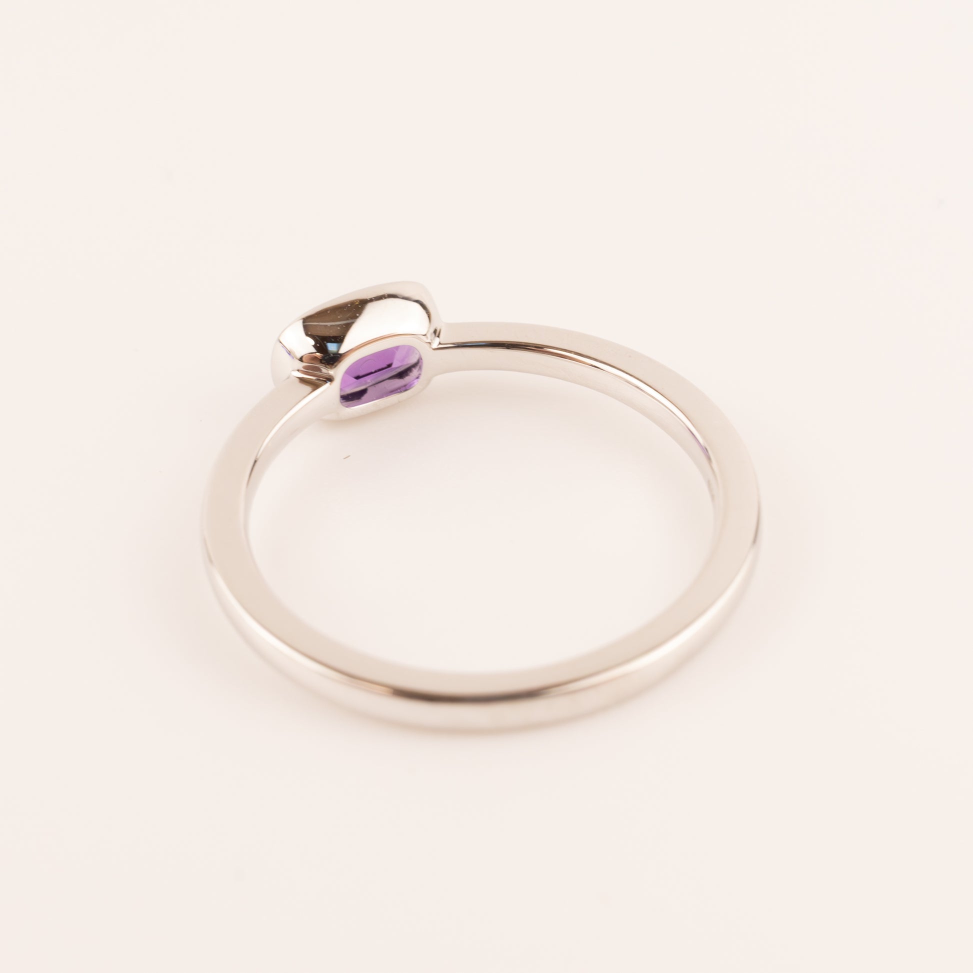14KWG Amethyst Cushion Cut Bezel Set Ring