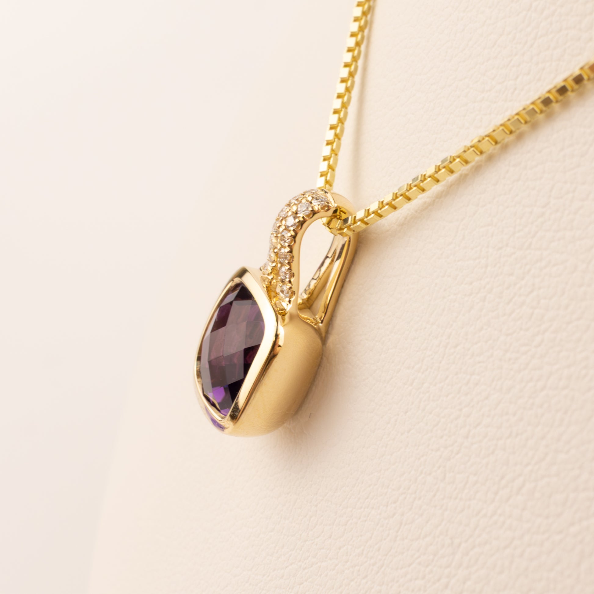 14KYG Amethyst and Diamond Split Bail Pendant