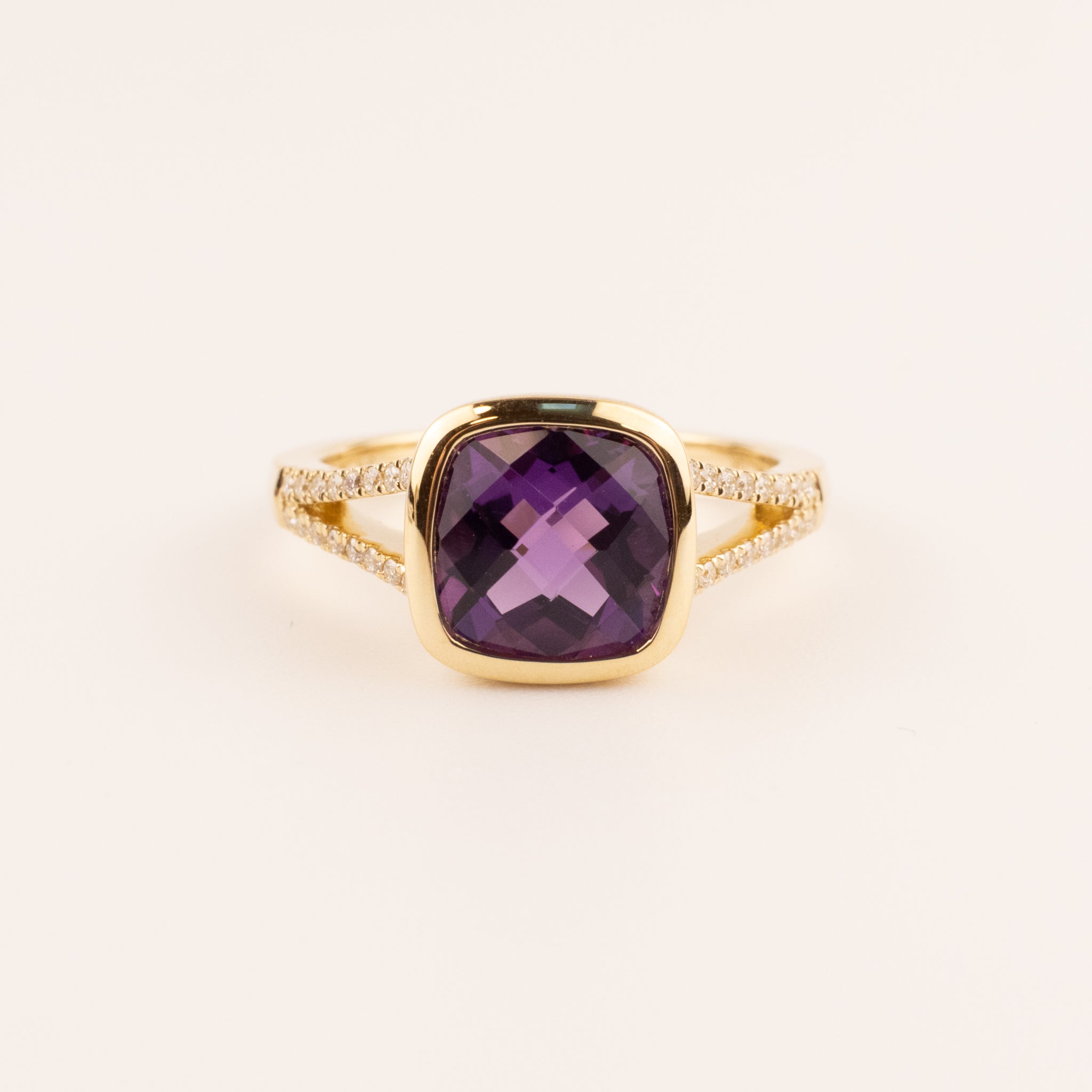 14KYG Amethyst and Diamond Split Shank Ring