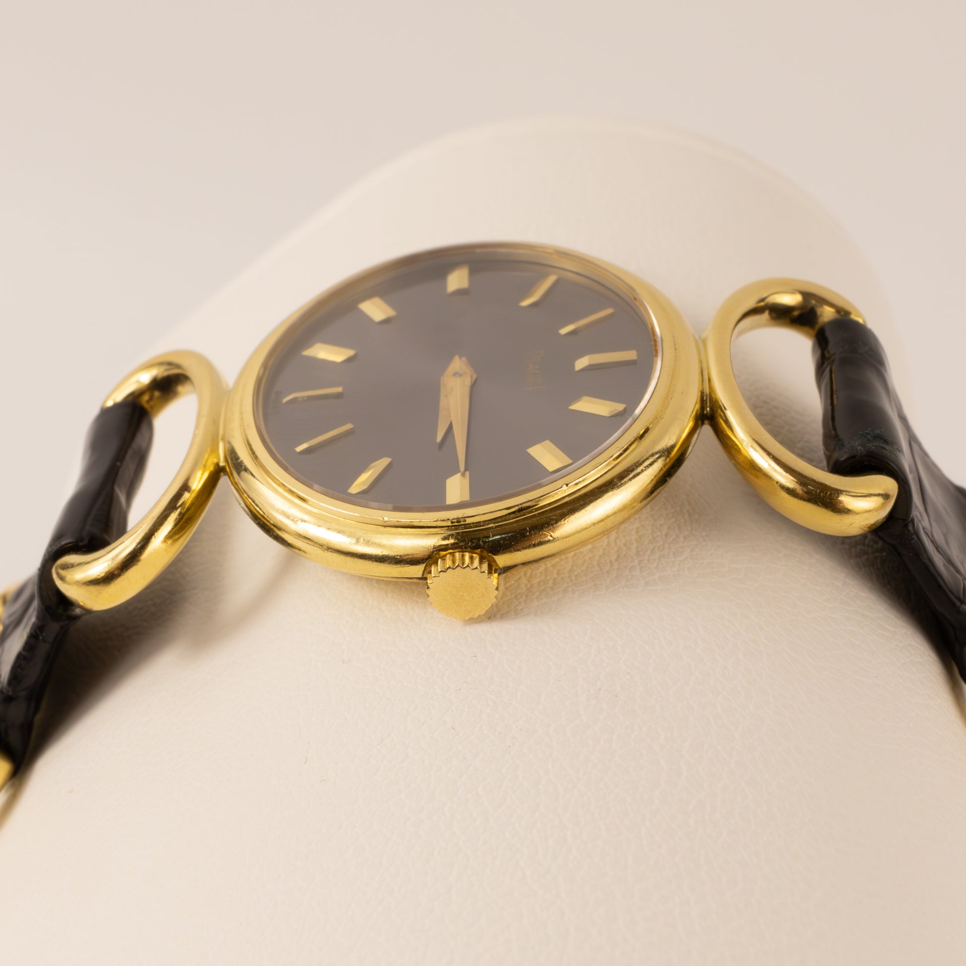 Piaget Hoop Magic Hour 18KYG and Leather Watch