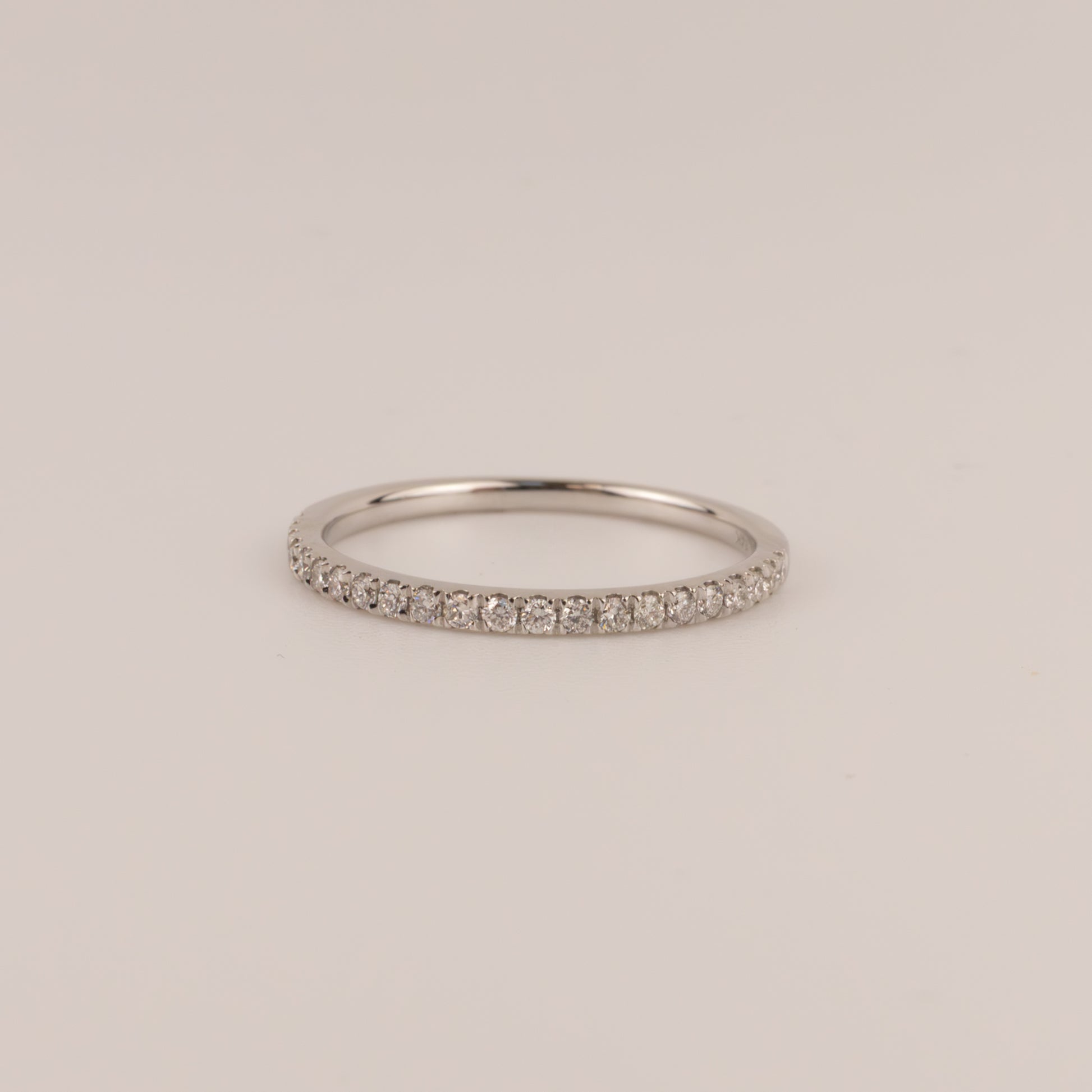 14KWG Diamond 0.20cttw Halfway Band