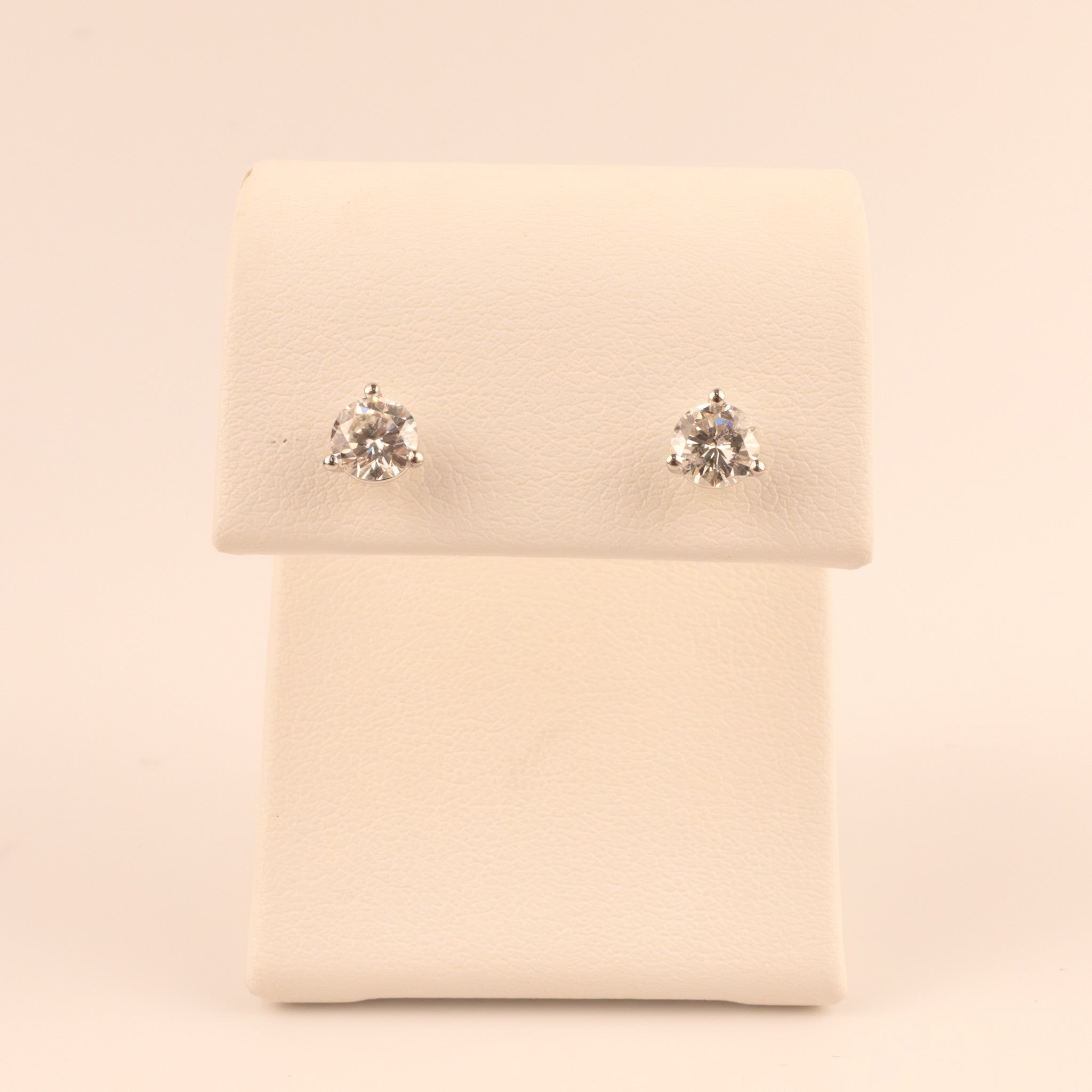 14KWG Diamond 0.95cttw Martini Stud Earrings