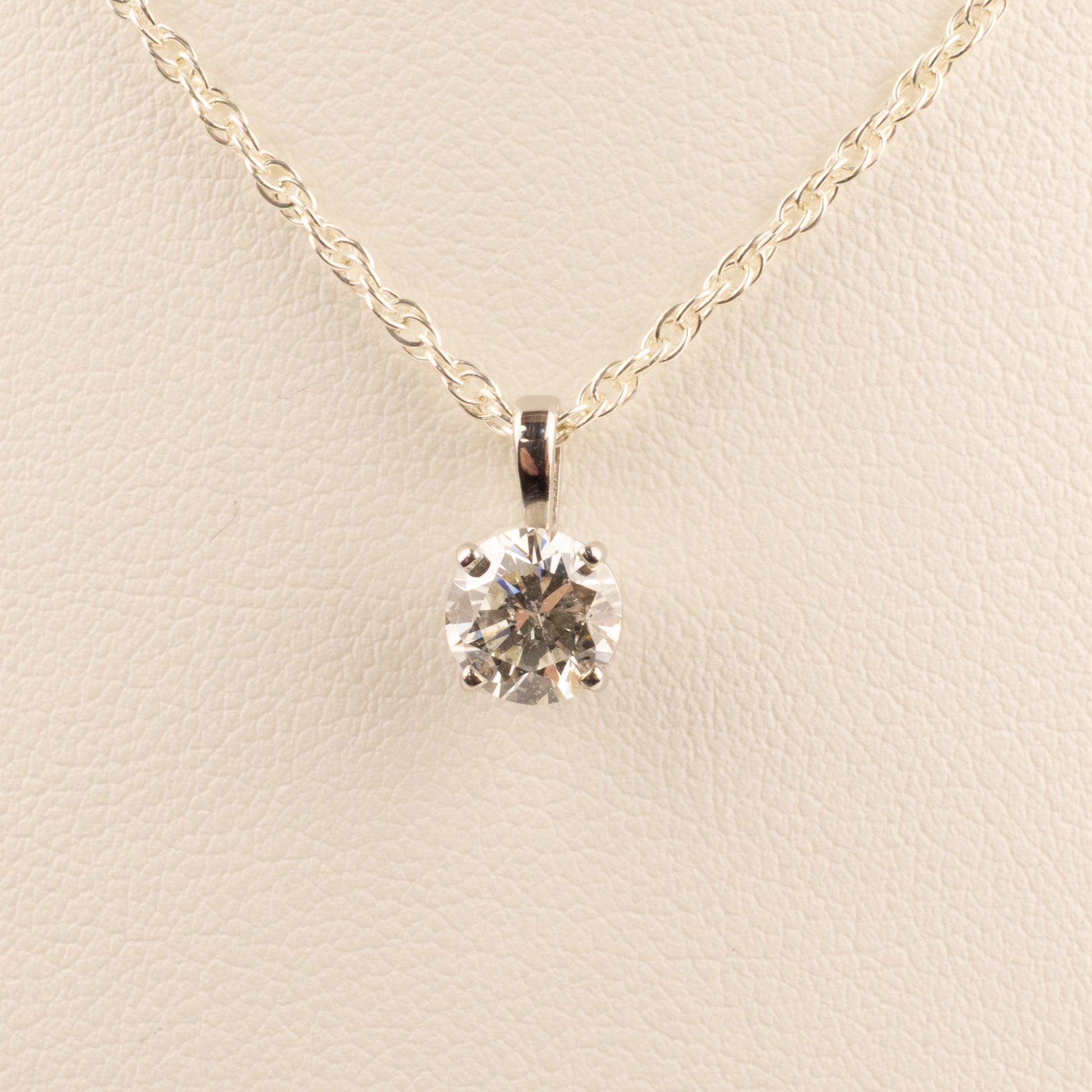 14KWG Diamond 0.75ct Solitaire Pendant