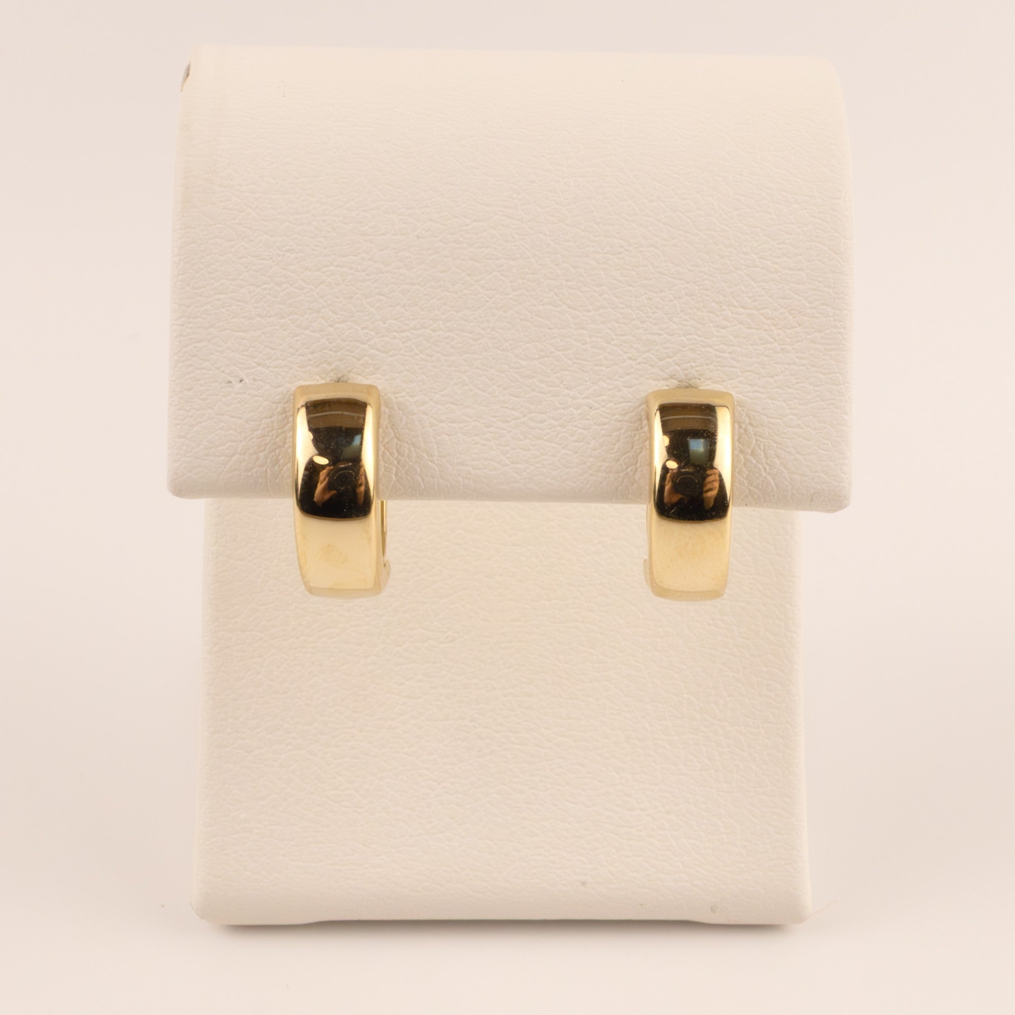 14KYG 5x12mm Hinged Huggie Hoop Earrings