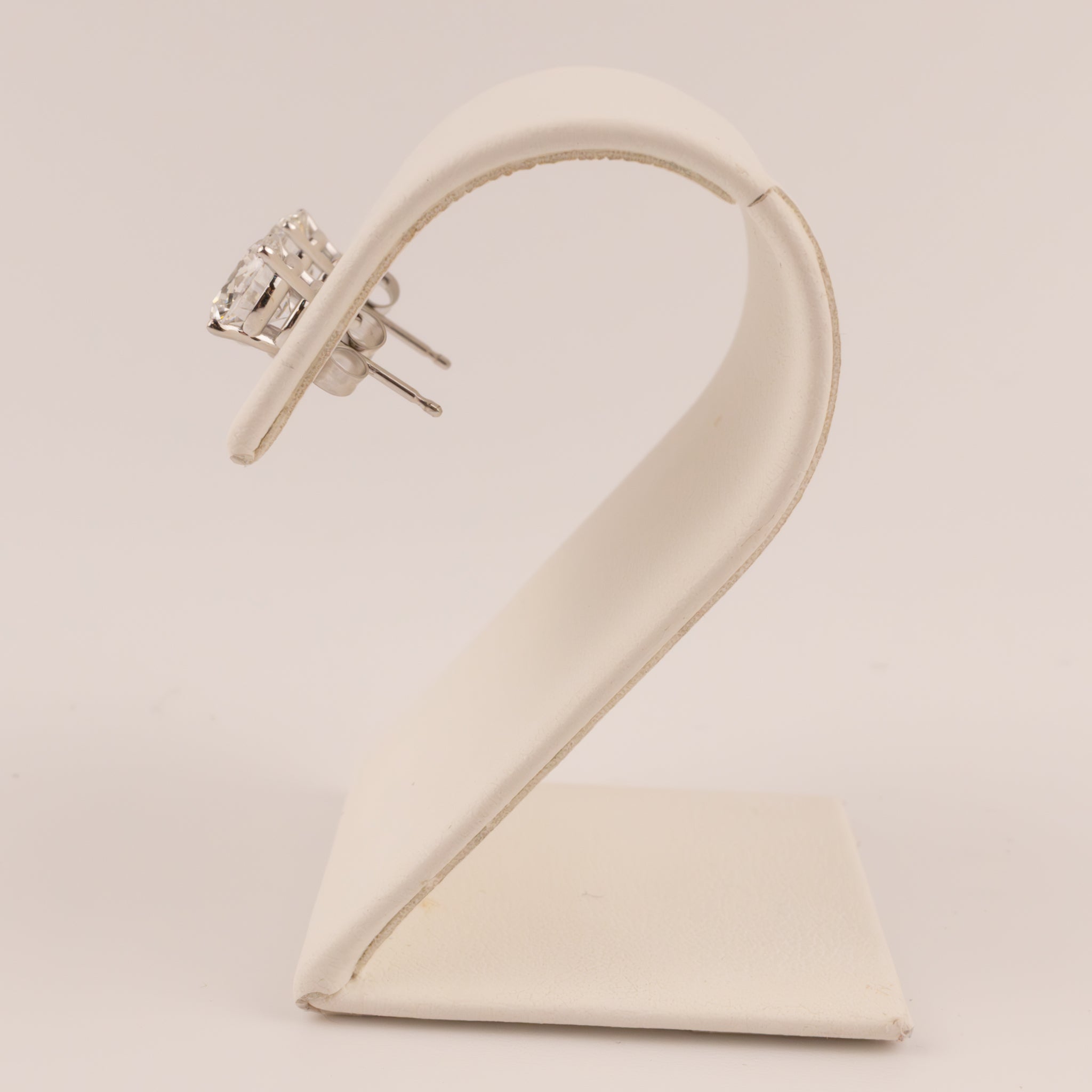 14KWG Lab Grown Diamond 2.00cttw Basket Set Stud Earrings