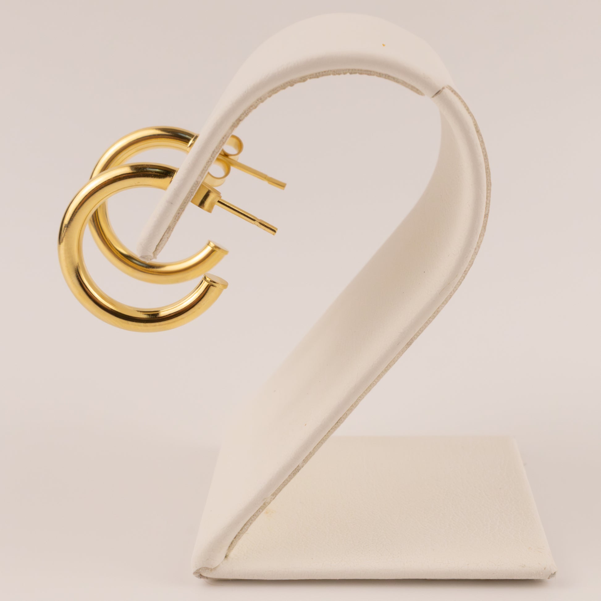 14KYG 2.5x17mm Open Tube Hoop Earrings