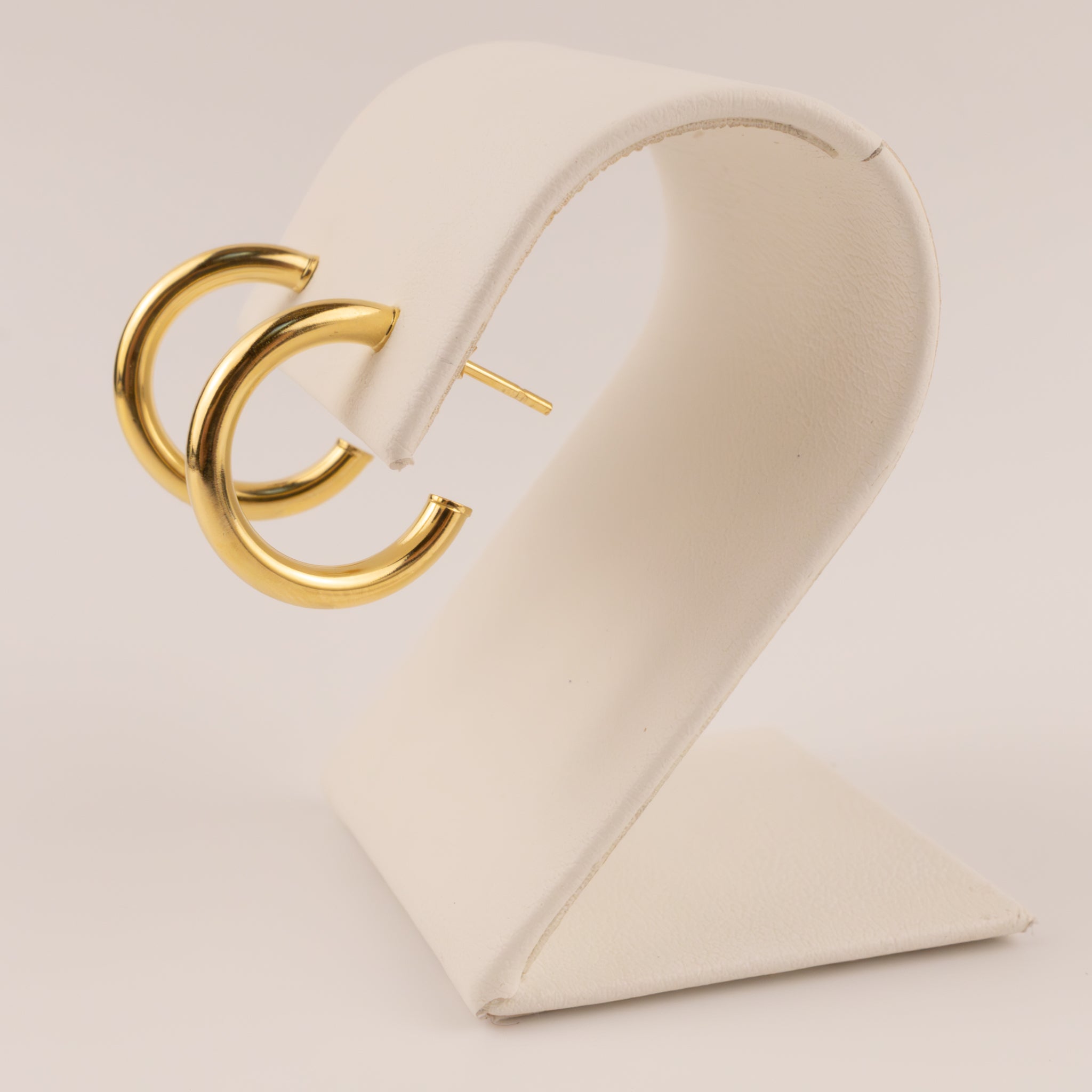 14KYG 2.5x17mm Open Tube Hoop Earrings