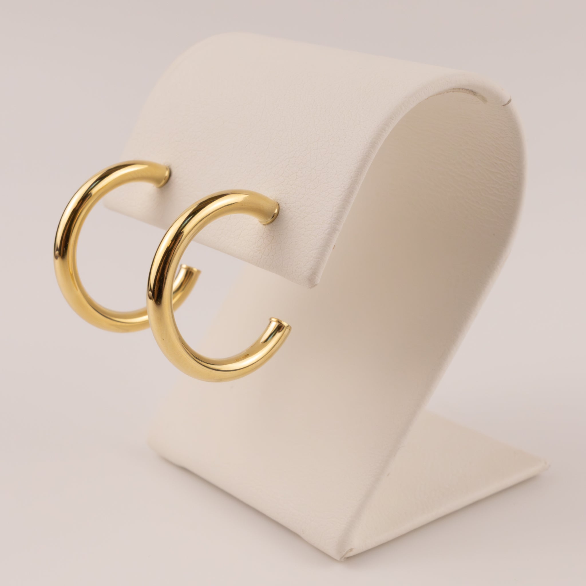 14KYG 2.5x20mm Open Tube Hoop Earrings