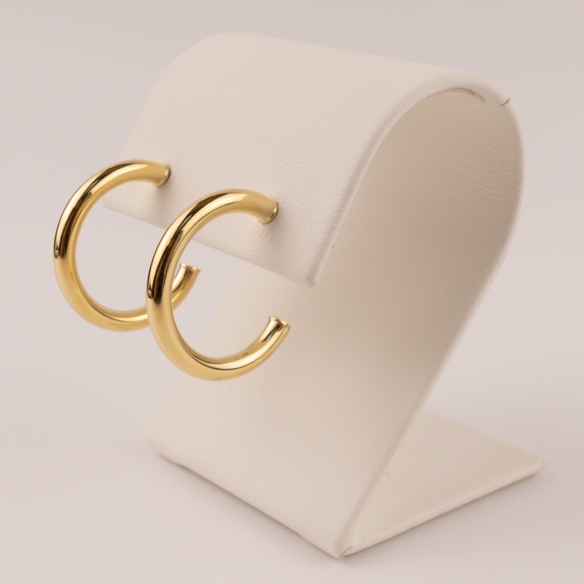 14KYG 2.5x20mm Open Tube Hoop Earrings