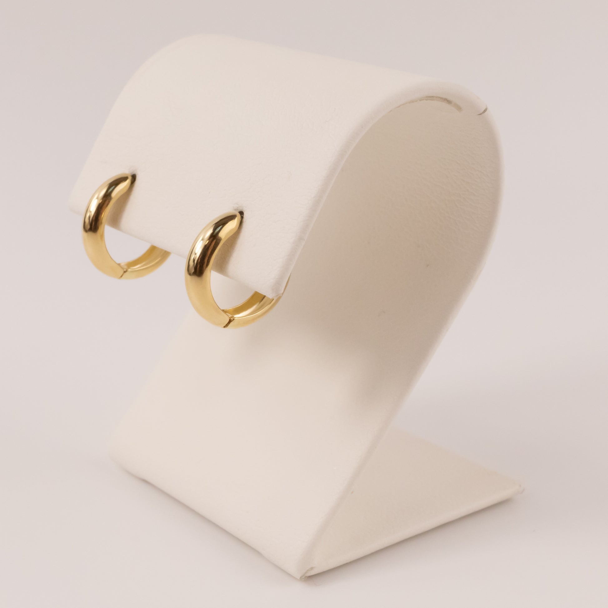 14KYG 3x12mm Hinged Huggie Hoop Earrings