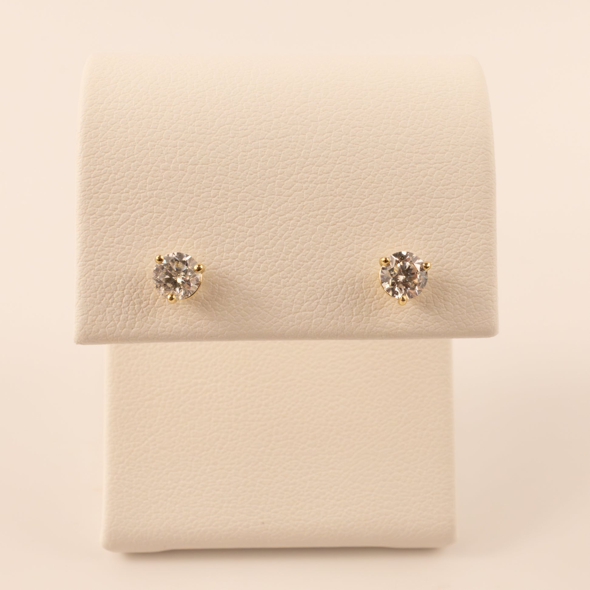 14KYG Diamond 0.61cttw Martini Set Stud Earrings