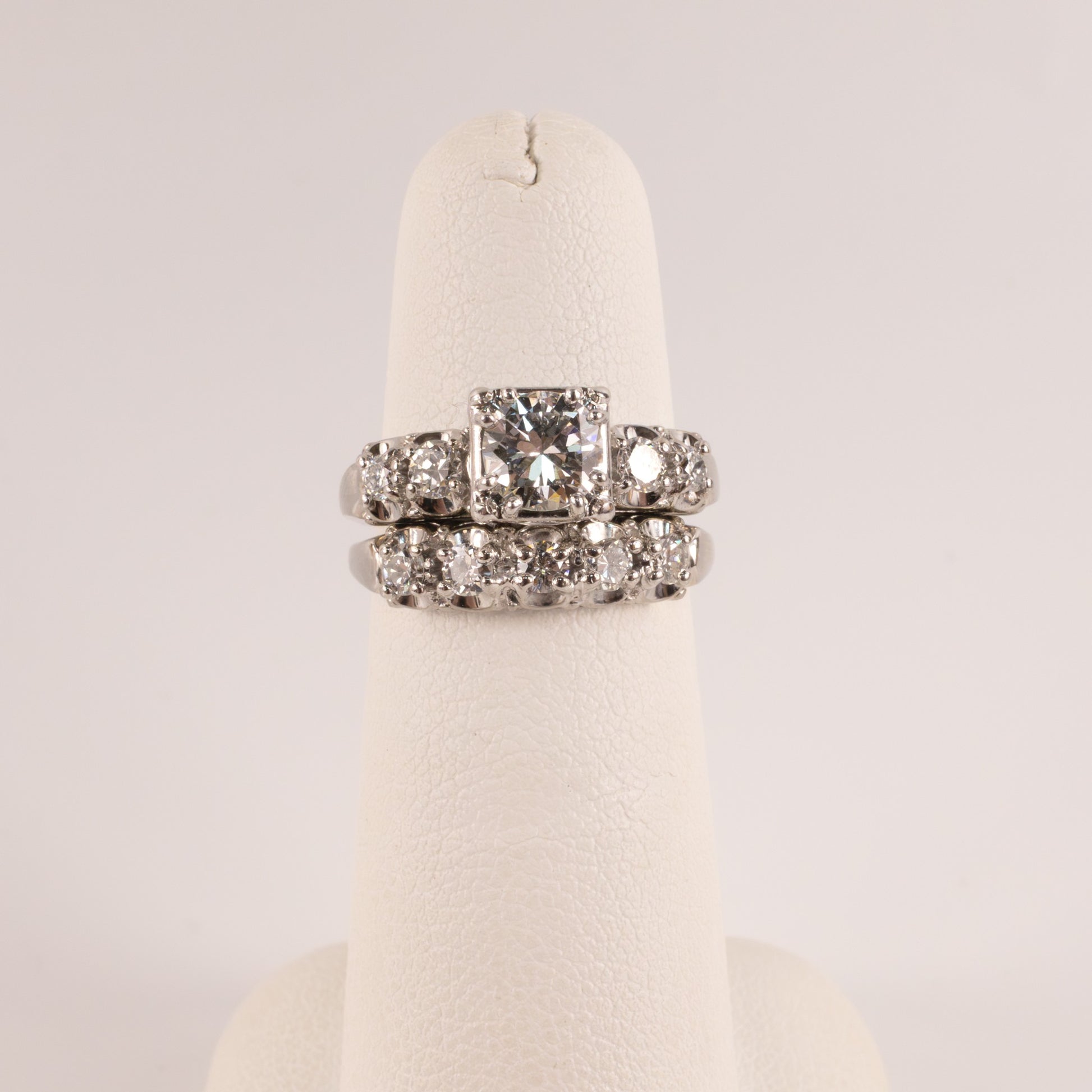 18KWG Vintage Jabel 5-Stone Diamond Band