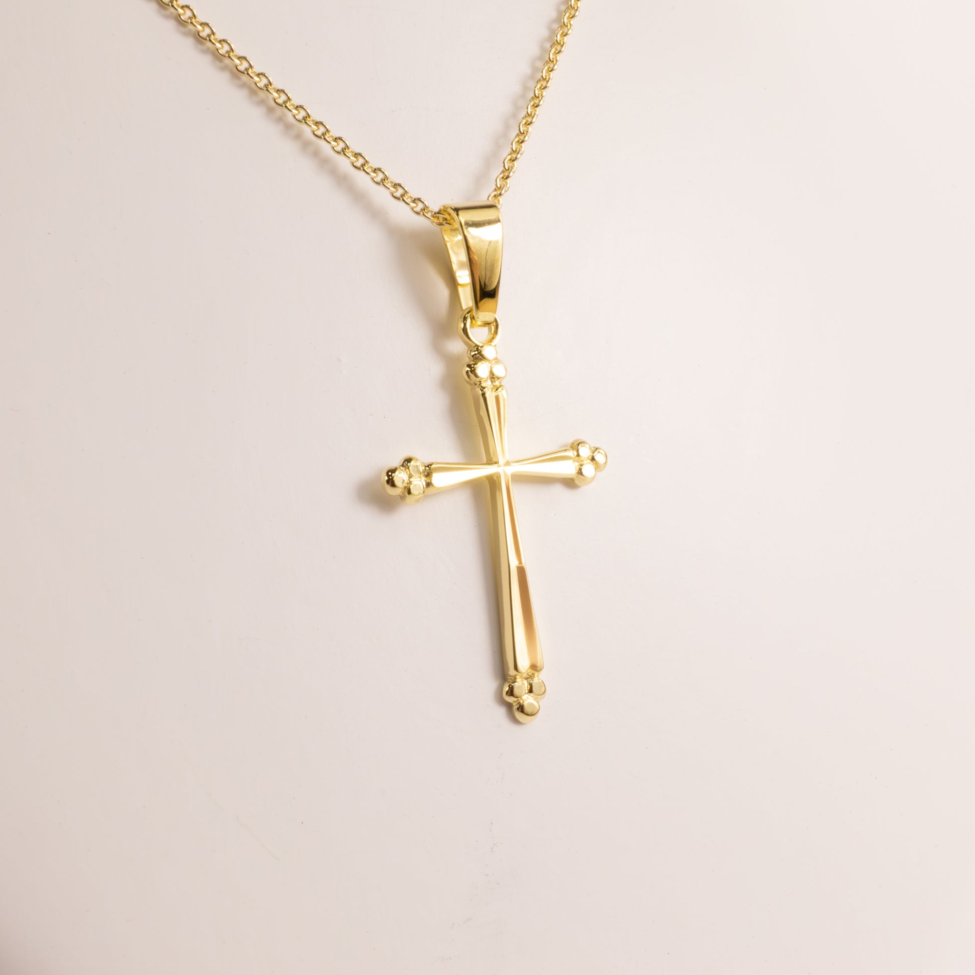 14KYG Bontee Cross Necklace