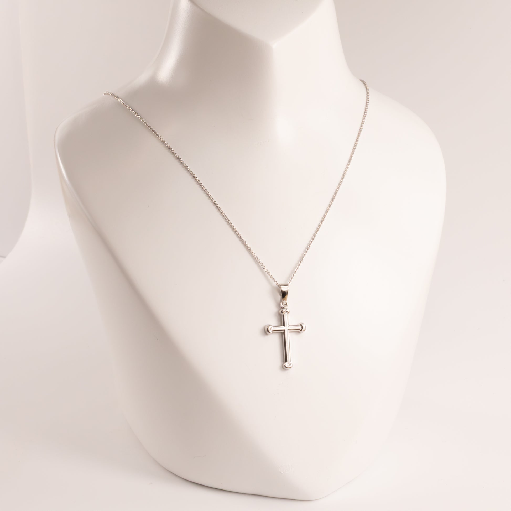 14KWG Rounded Edge Cross Necklace