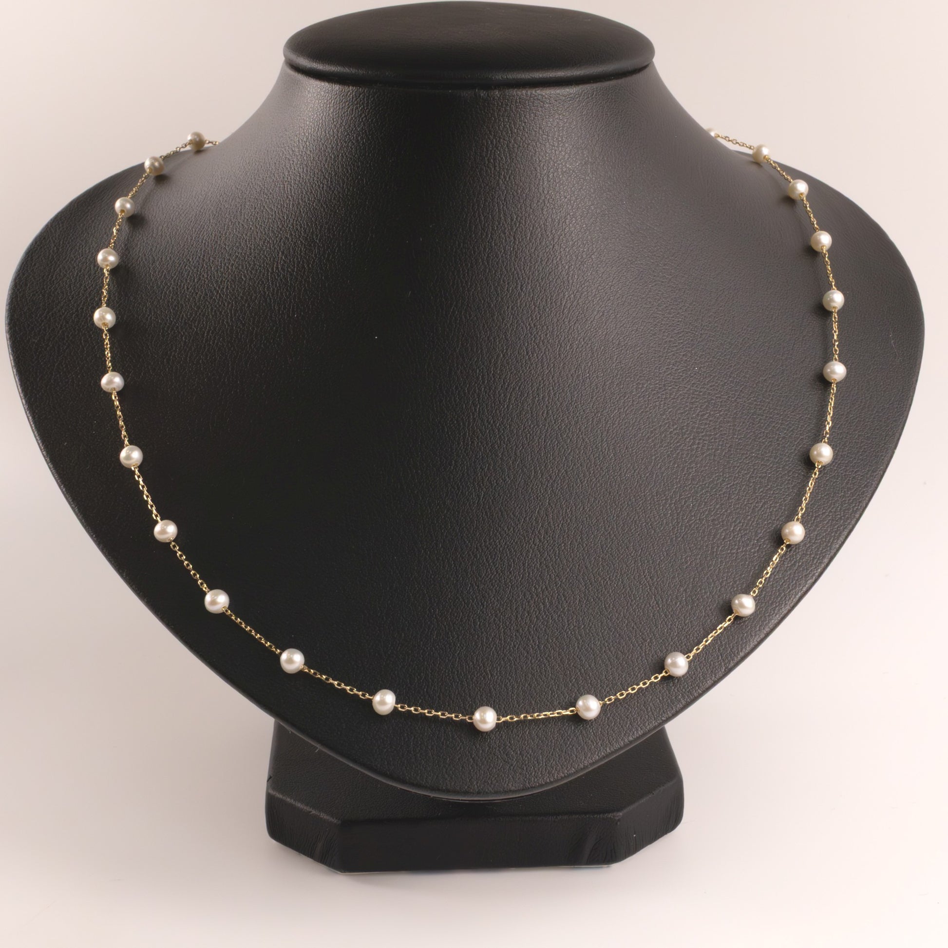 14KYG Pearl Dainty Station Necklace