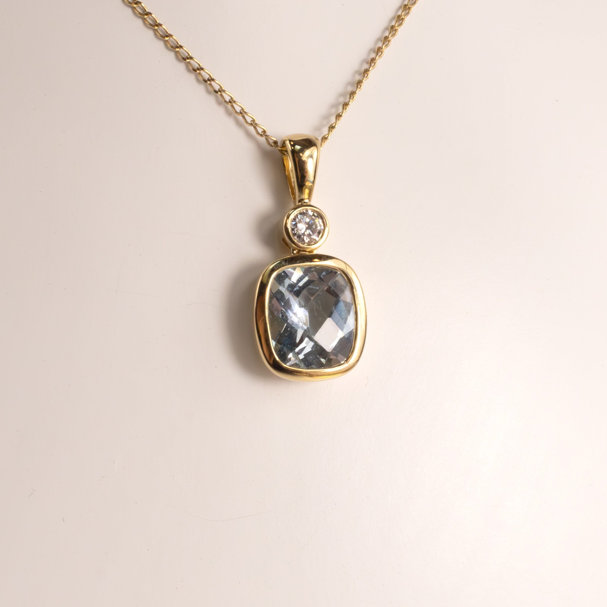 14KYG Aquamarine 1.65ct and Diamond Bezel Set Pendant