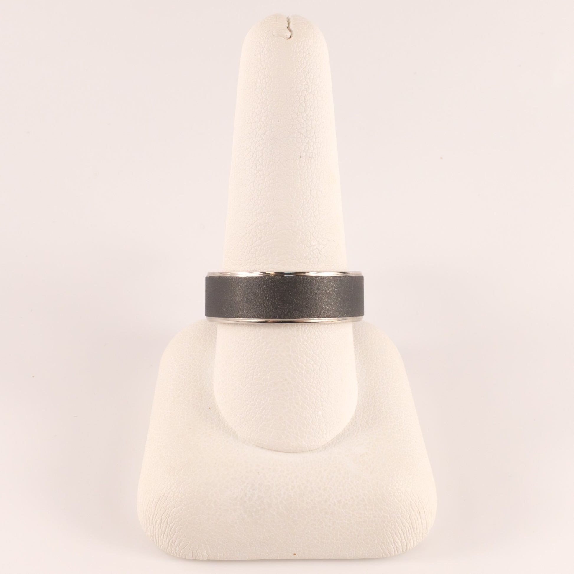 Tantalum & 14KWG Wire Brush Mens Ring