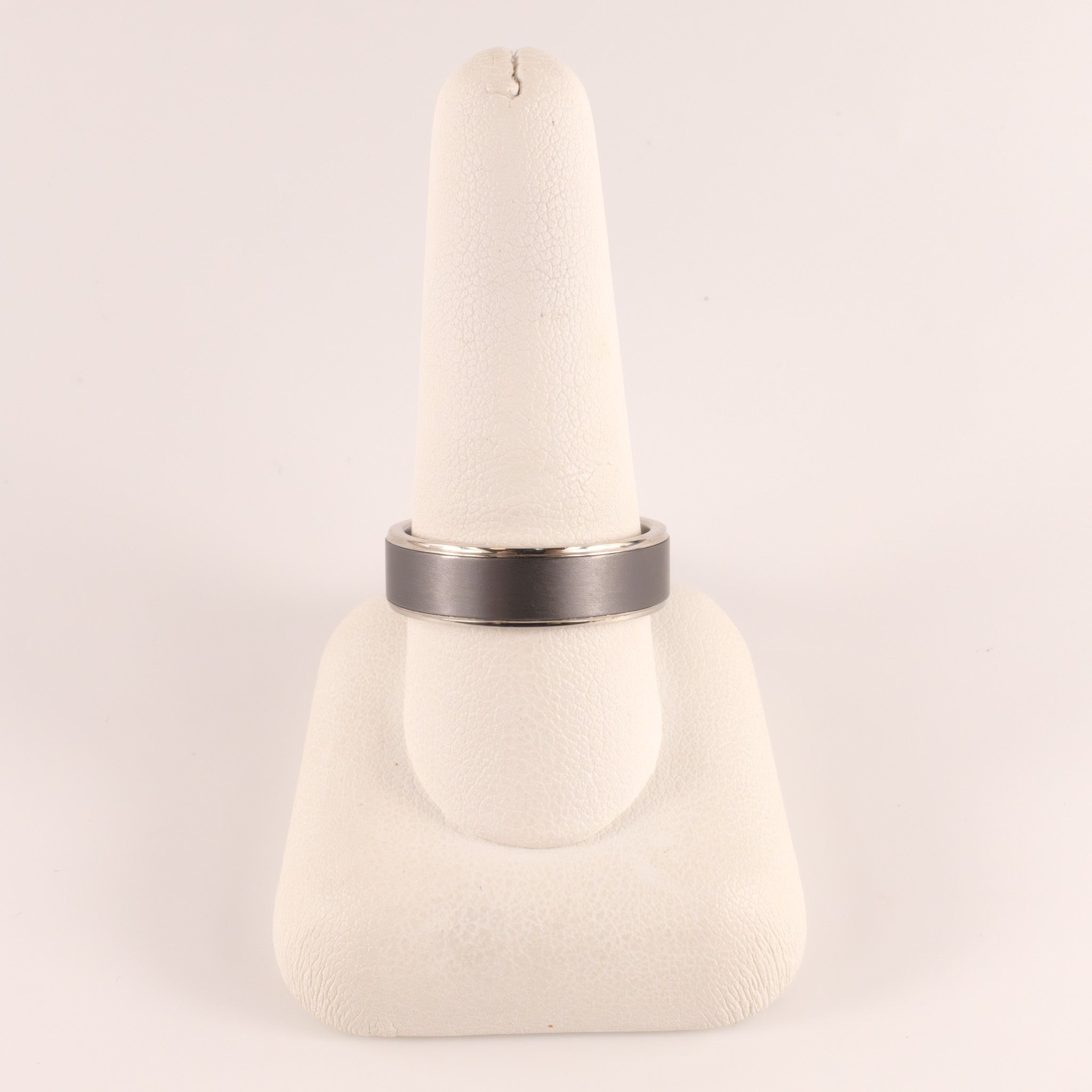 Tantalum & 14KWG Satin Center Mens Ring