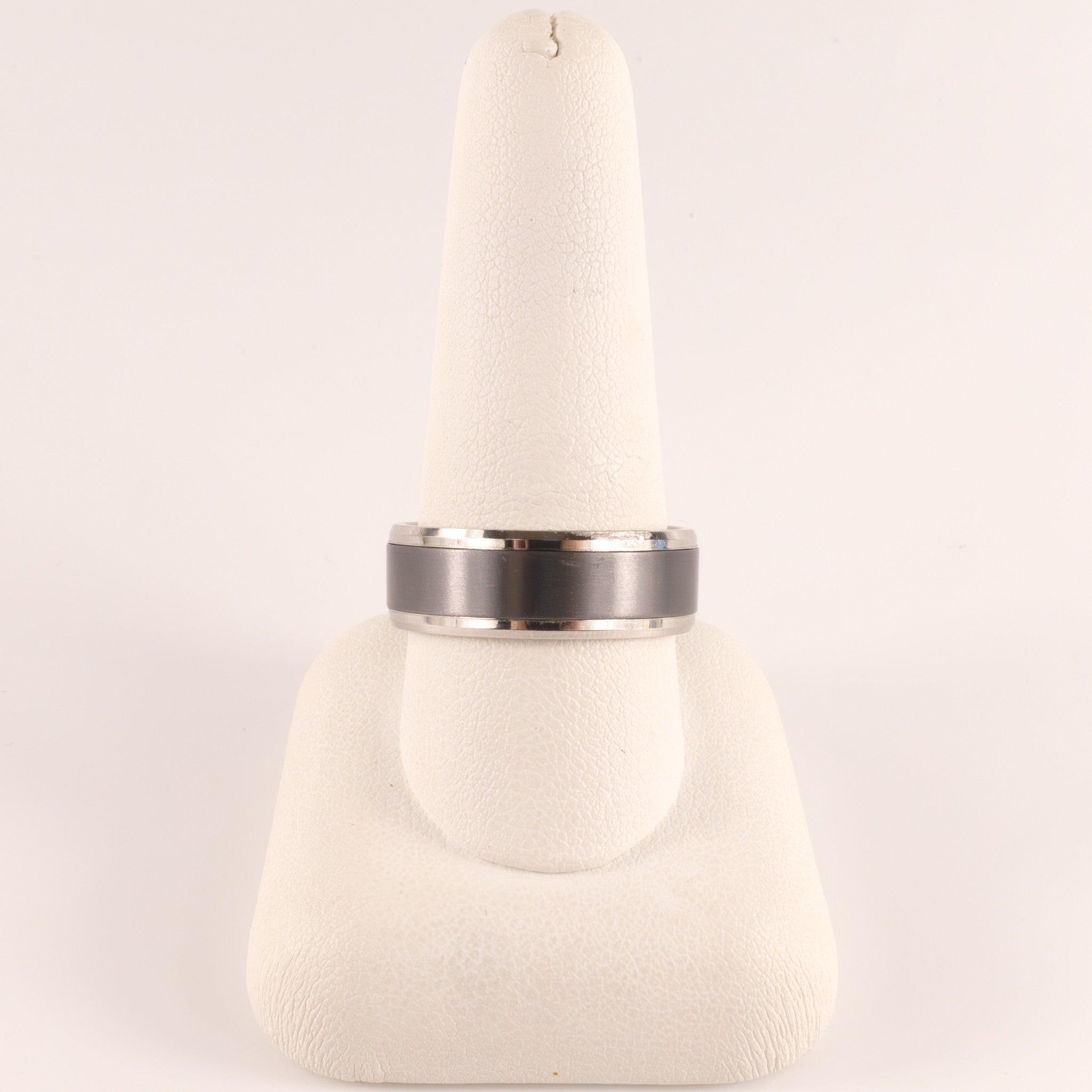 Tantalum & 14KWG Beveled Edge Satin Center Mens Ring