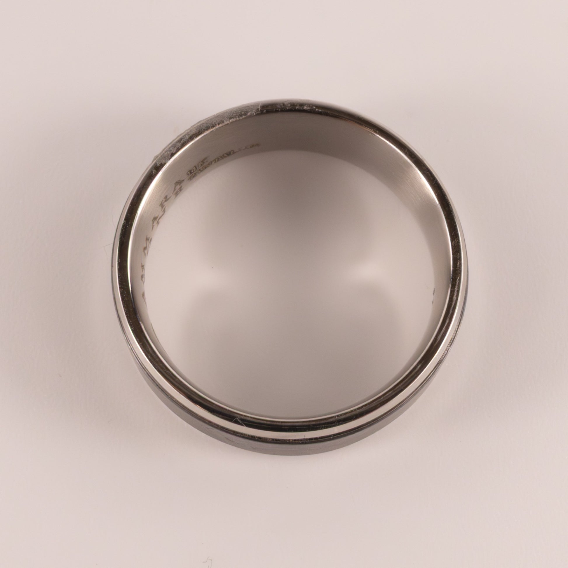 Tantalum & 14KWG Beveled Edge Satin Center Mens Ring