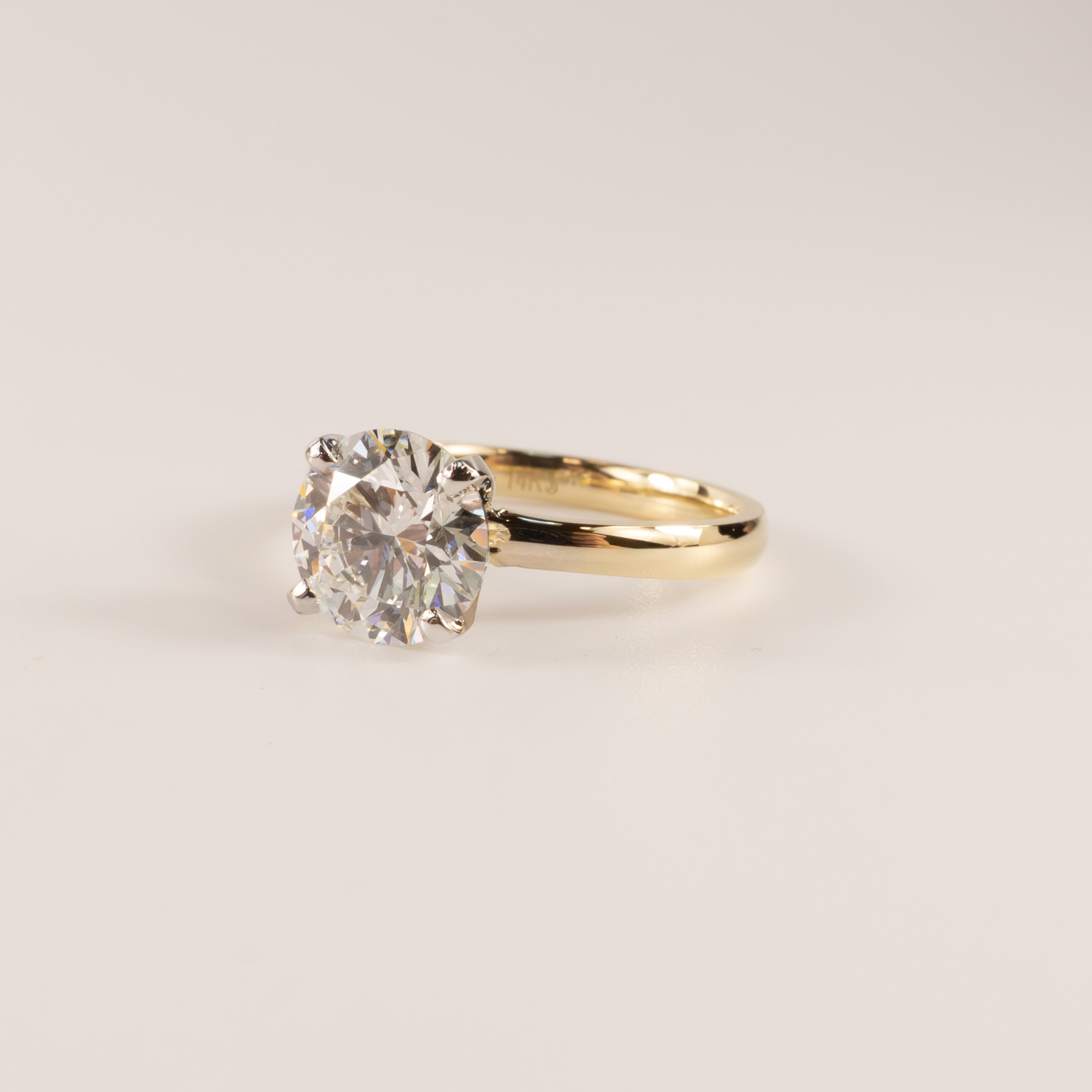 14KYG Lab Grown Diamond 2.10ct Round Solitare Engagement Ring