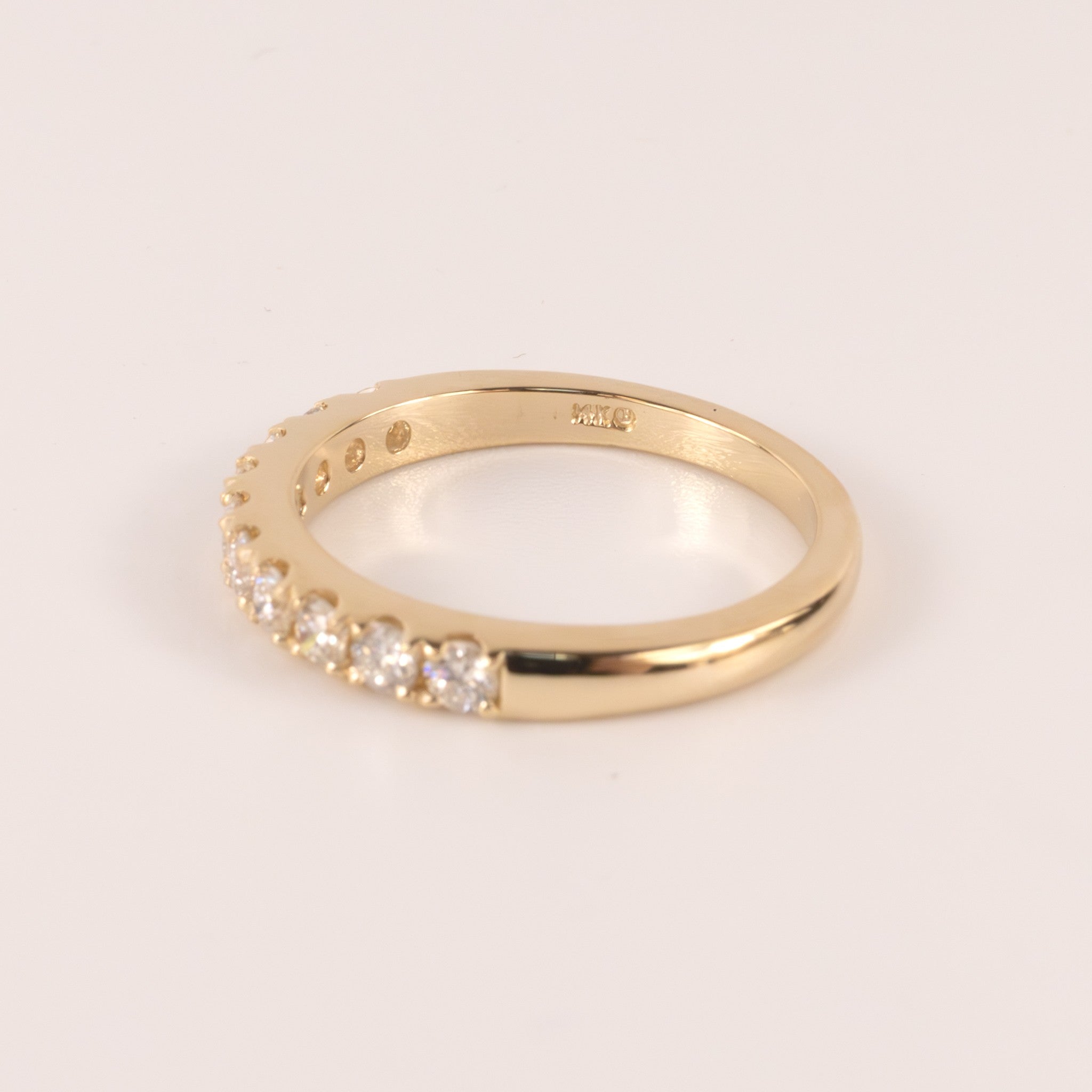 14KYG 10-Stone 0.50cttw Diamond Band