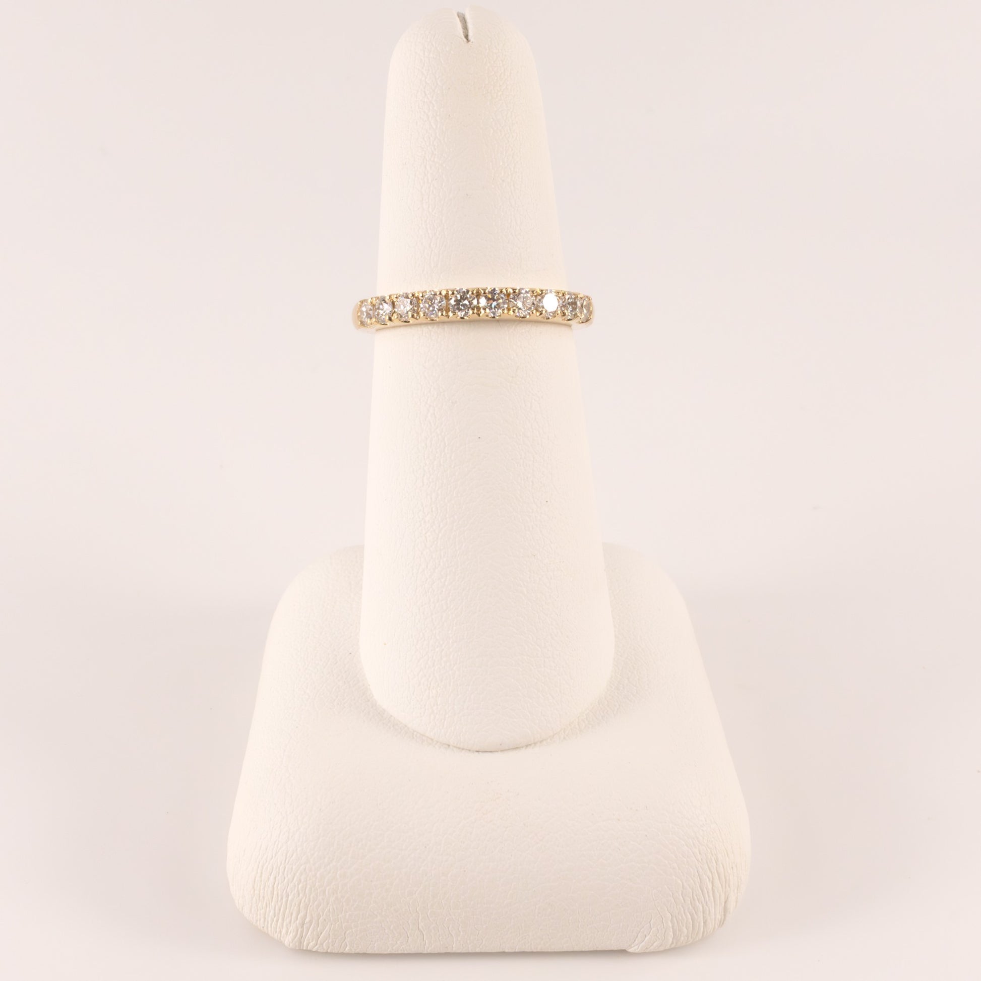 14KYG 10-Stone 0.50cttw Diamond Band