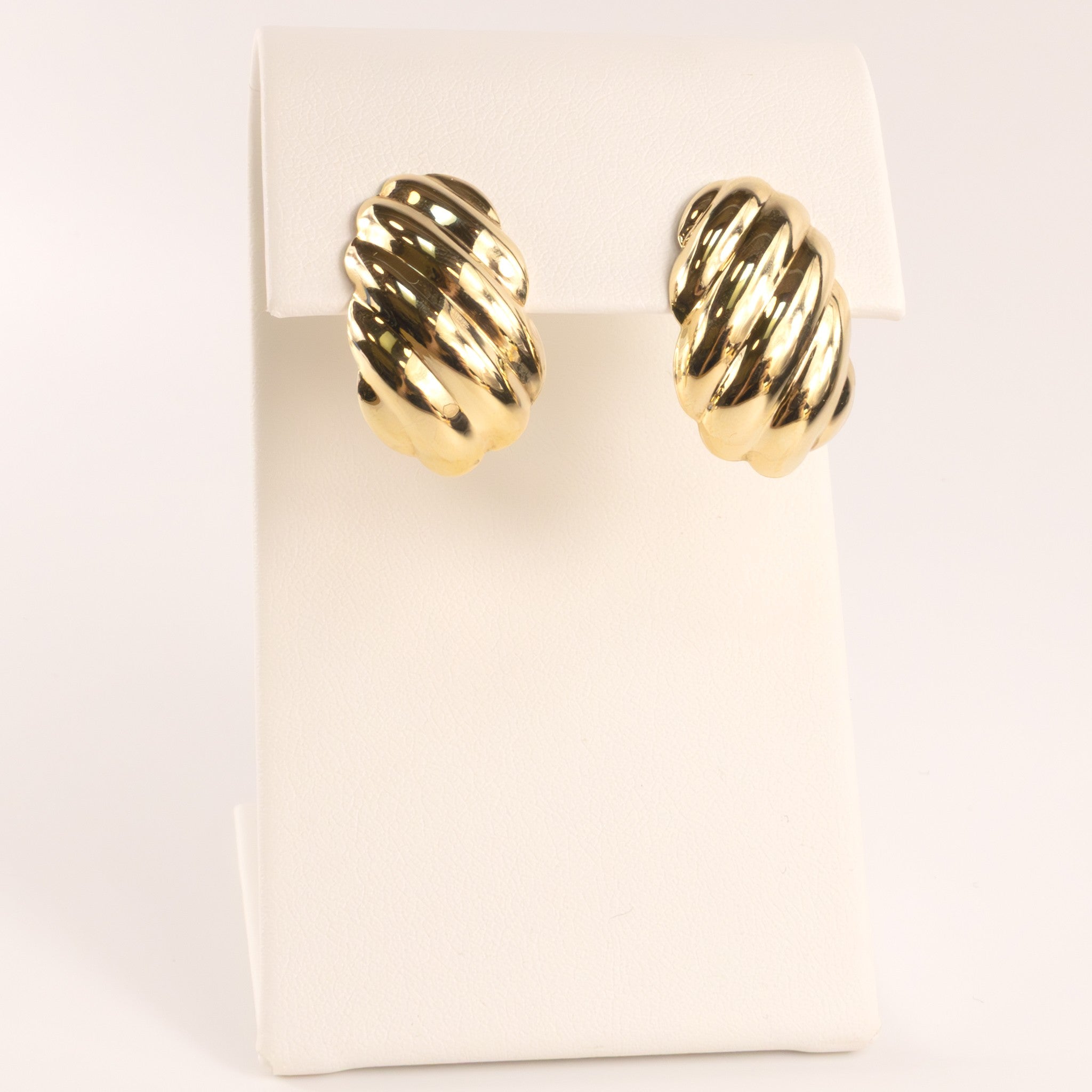 14KYG Vintage Curved Ribbed Stud Earrings