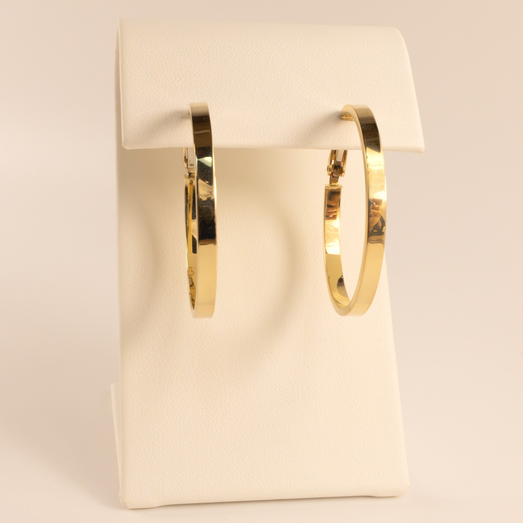 14KYG 3x35mm Squared Round Hoop Earrings