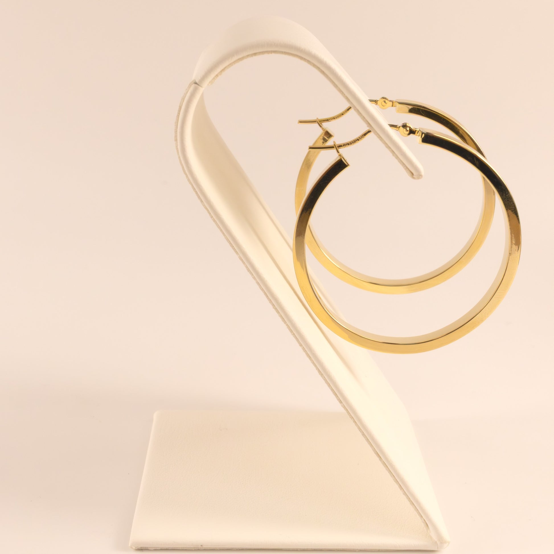 14KYG 2x34mm Squared Round Hoop Earrings