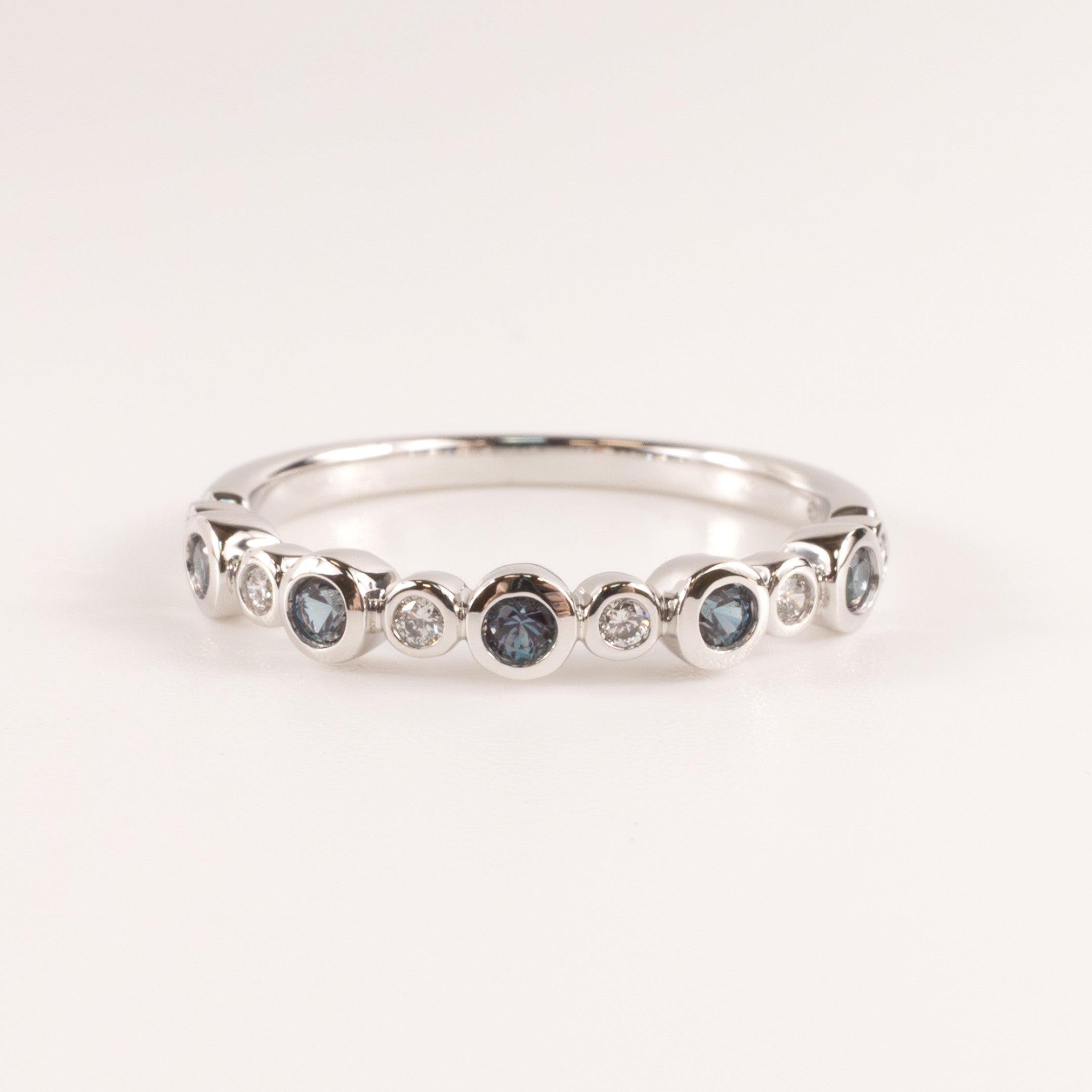 14KWG Lab Grown Alexandrite 0.20cttw and Diamond 0.09cttw Bezel Set Band