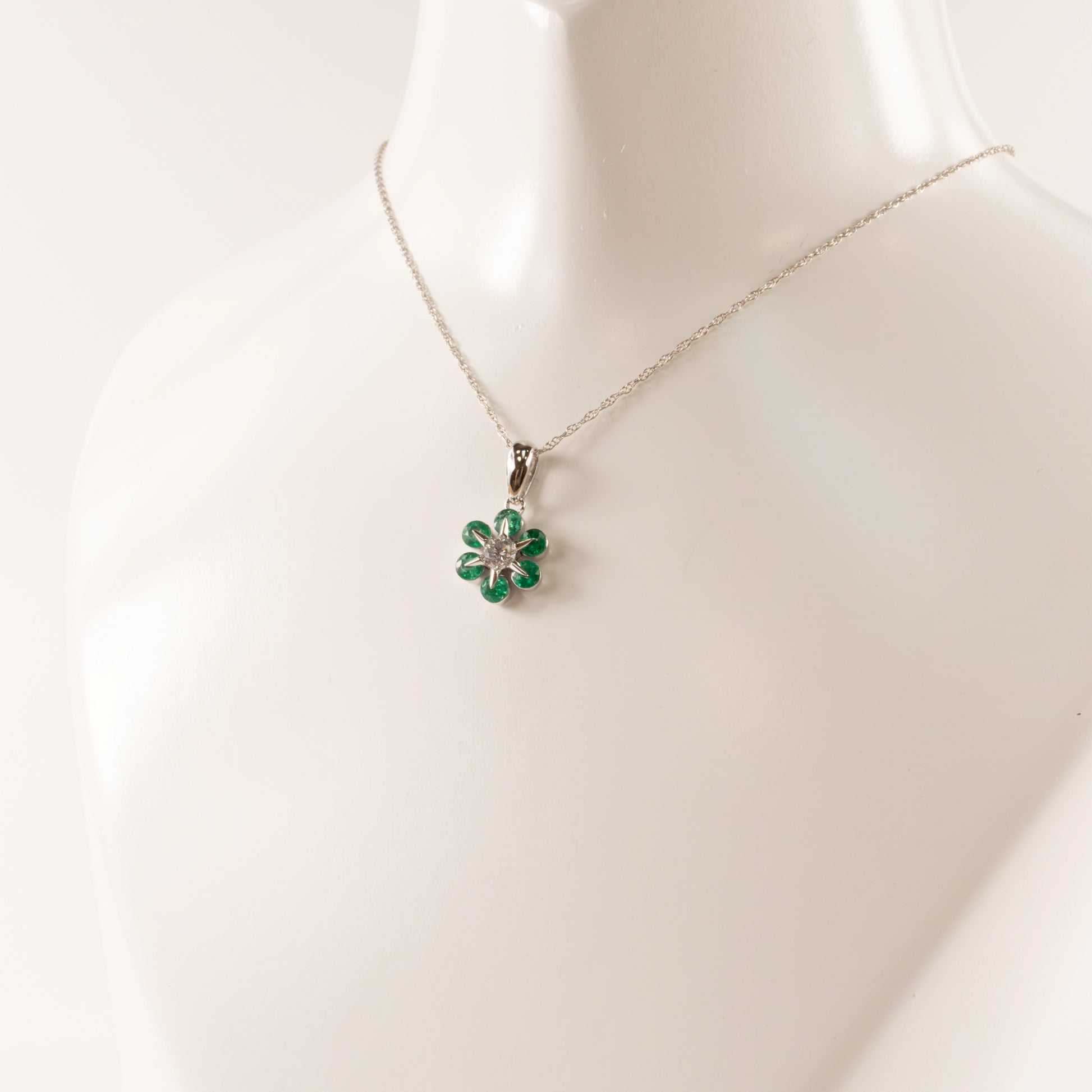 14KWG Emerald 0.48cttw and Diamond 0.11cttw Flower Necklace