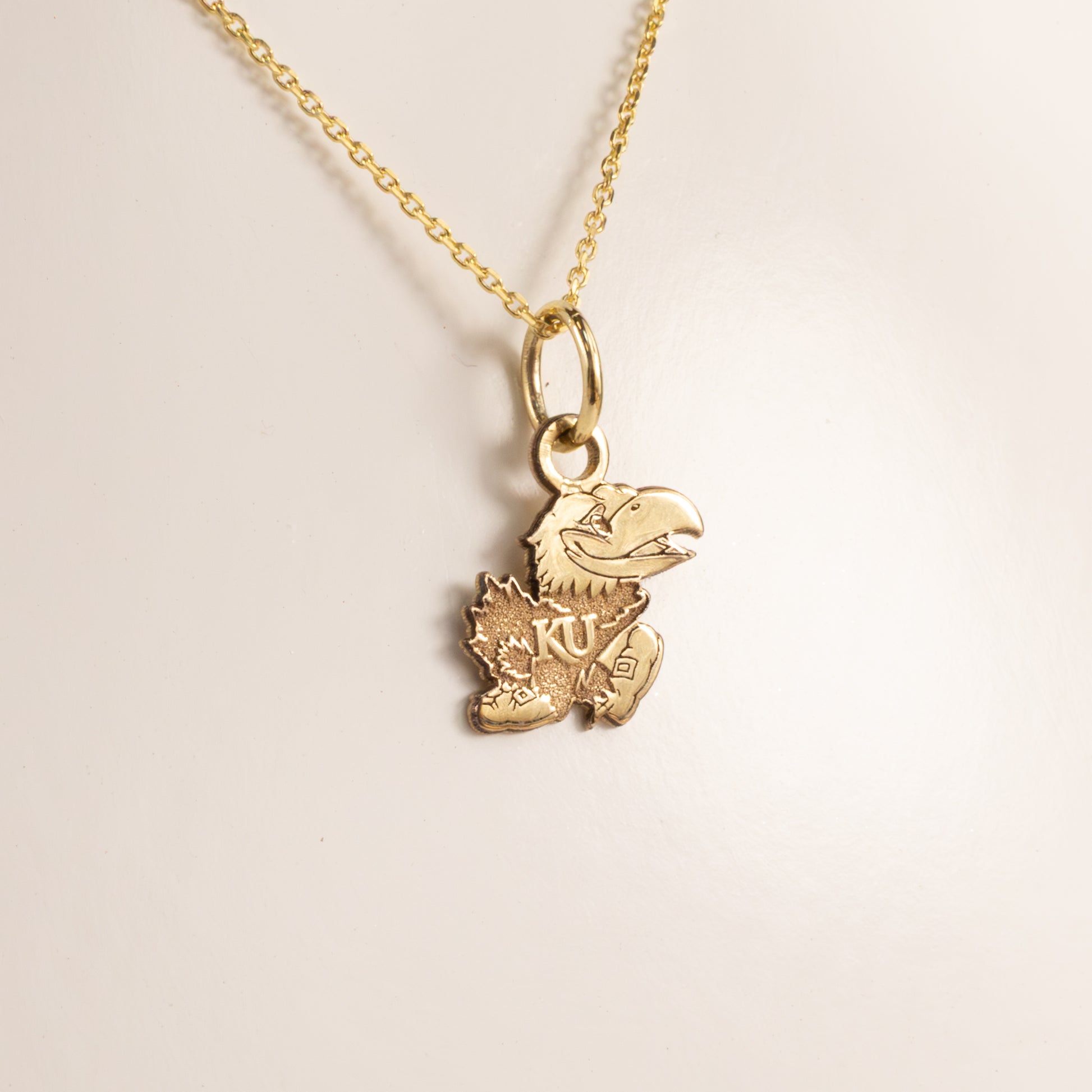 10KYG KU Jayhawk Necklace