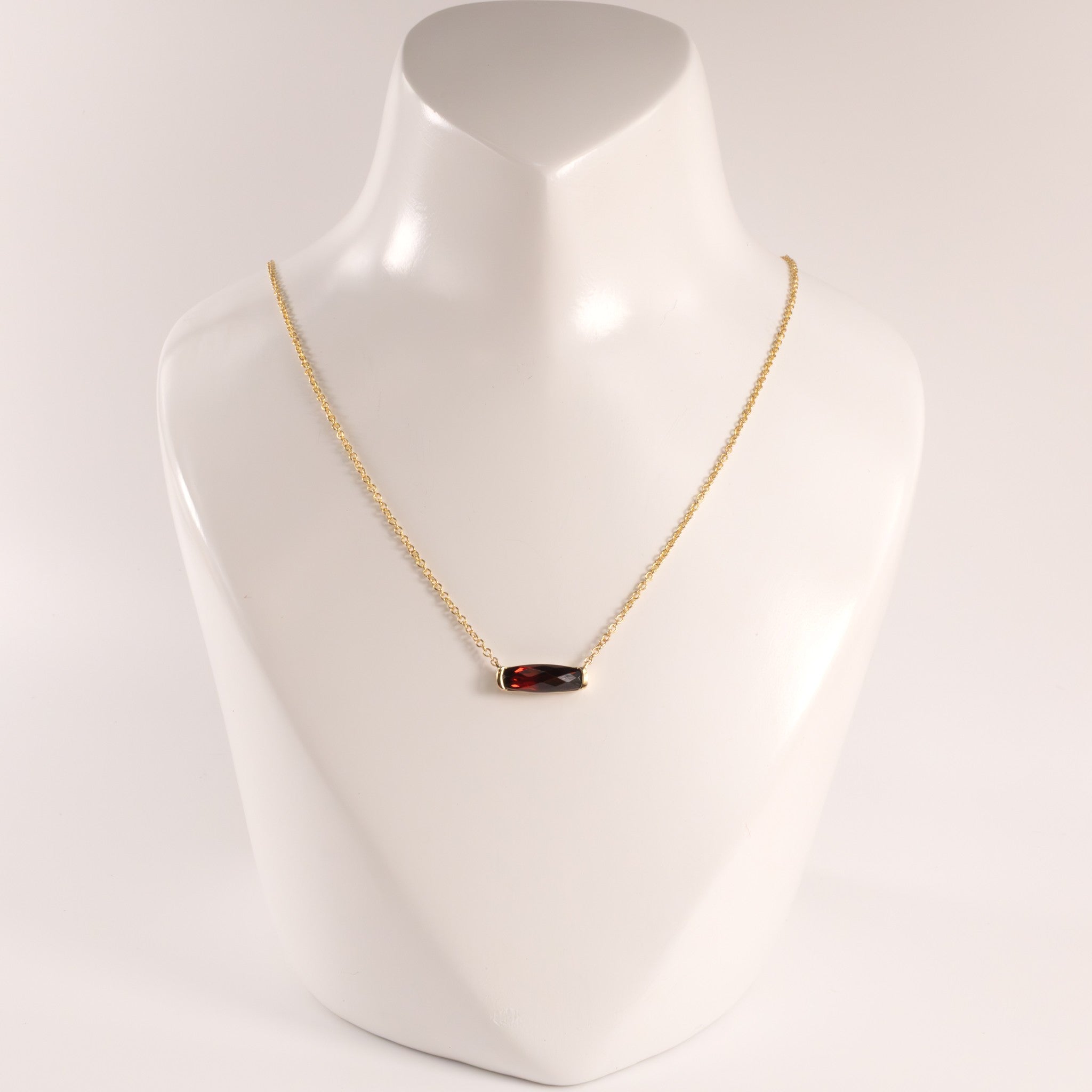 14KYG Garnet Cushion Cut Fixed Necklace
