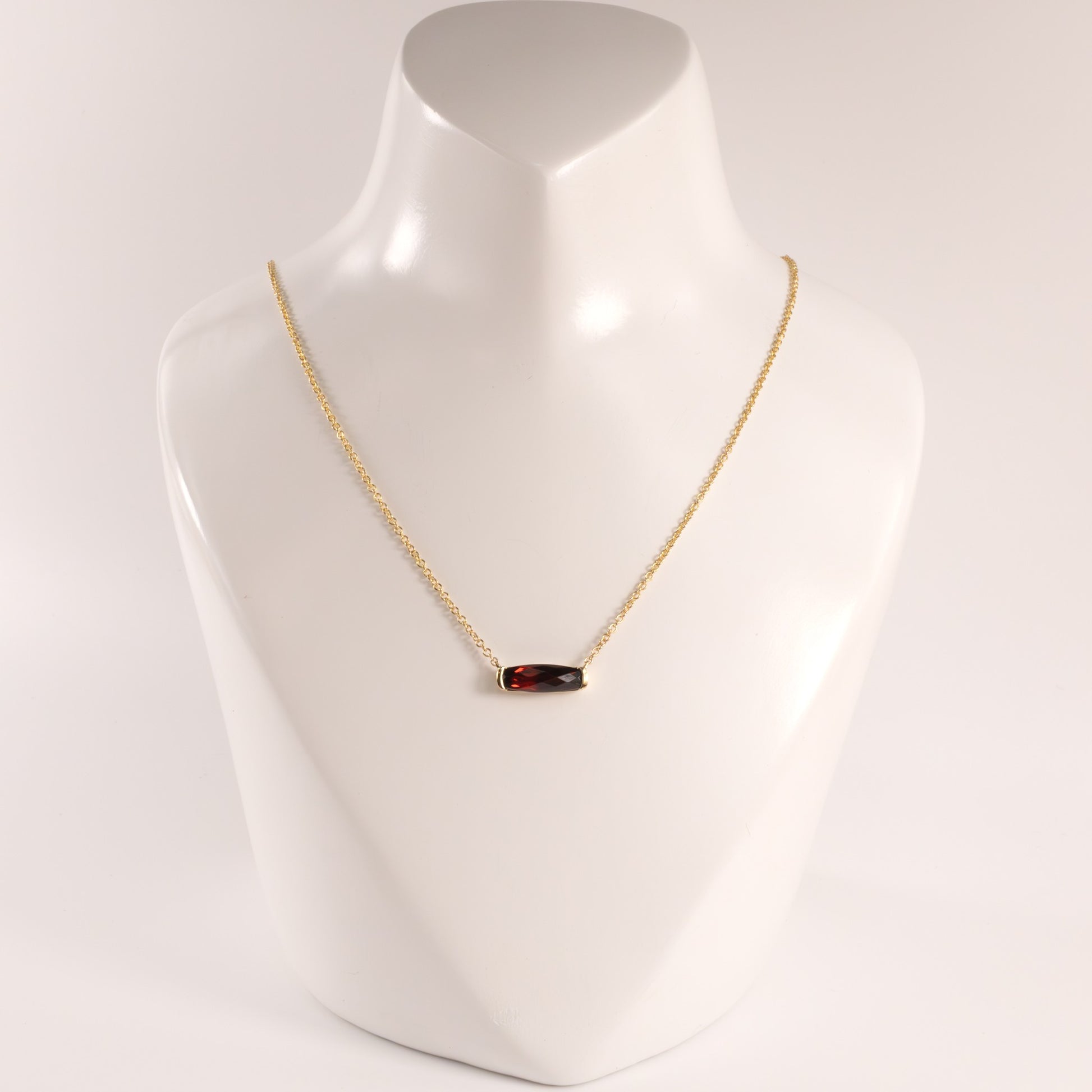 14KYG Garnet Cushion Cut Fixed Necklace