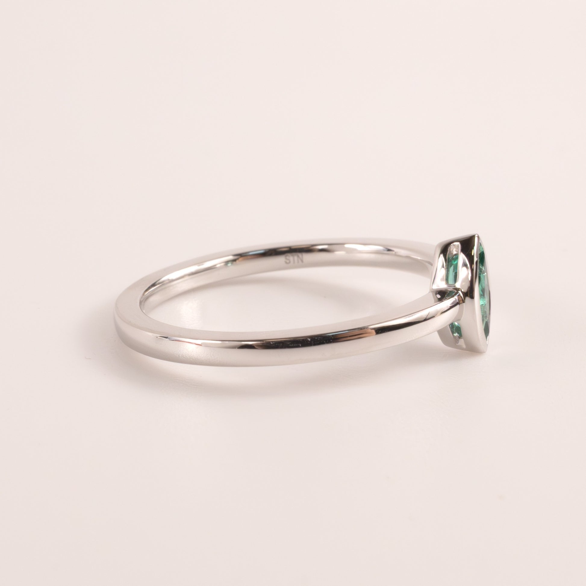 14KWG Emerald Marquise Bezel Set Ring