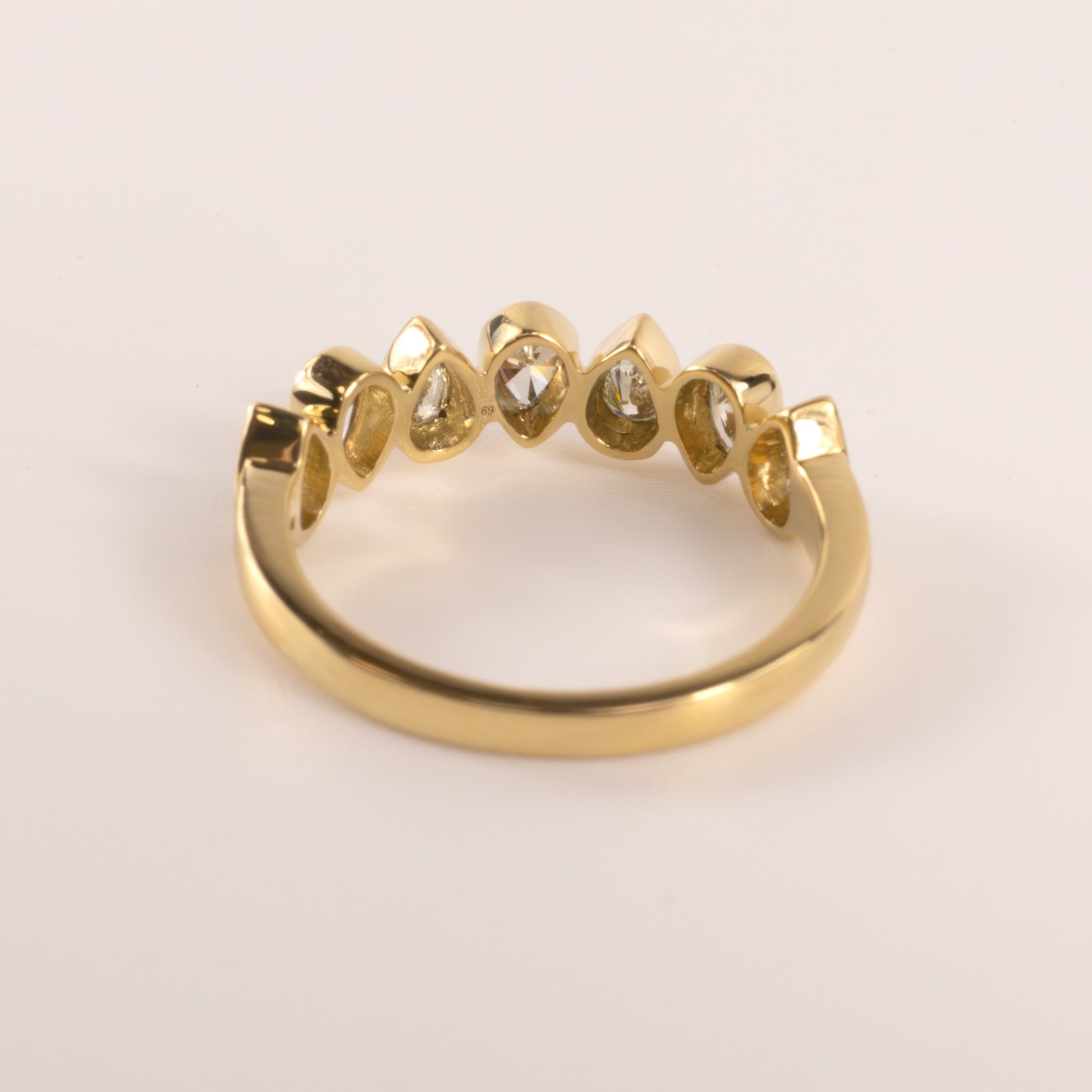 18KYG Diamond Pear Cut Bezel Set 7-Stone Ring