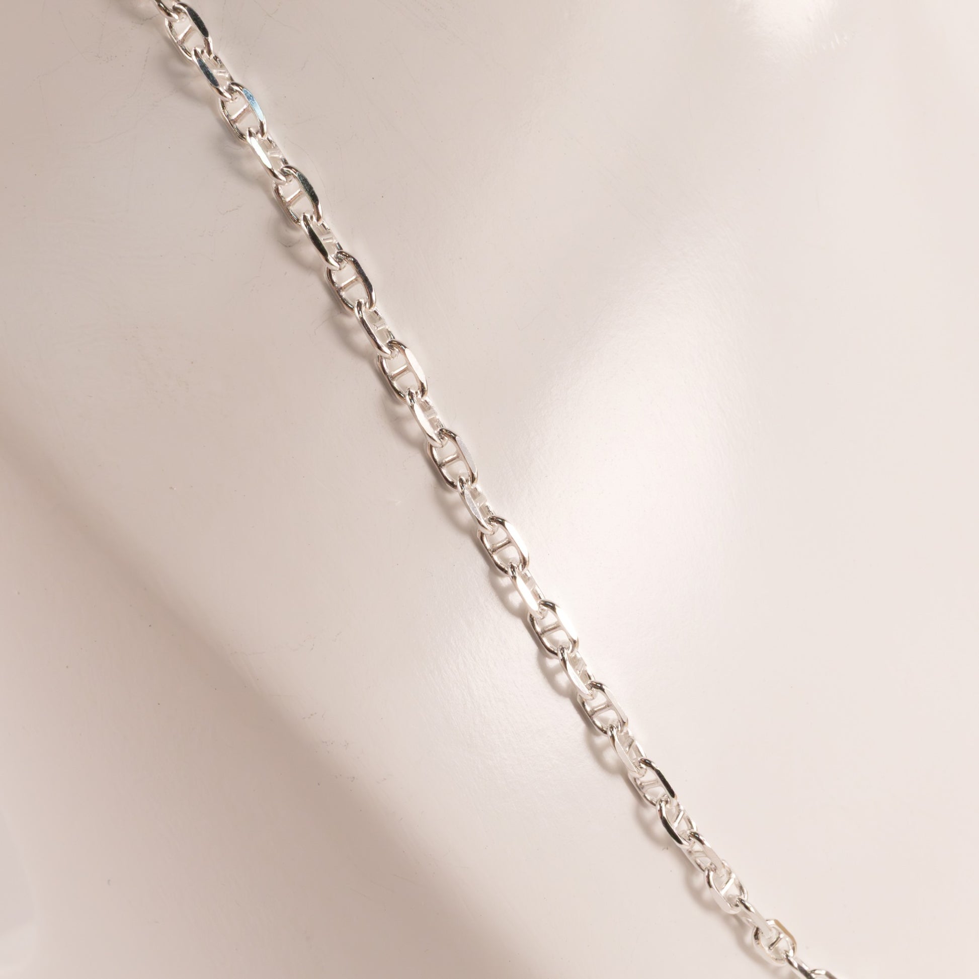 Sterling Silver Anchor 2.3mm 20" Chain